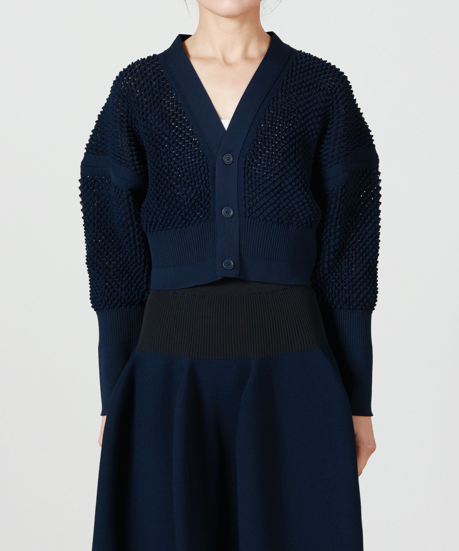 CFCL(シーエフシーエル)】 LATTICE CROPPED CARDIGAN｜PARIGOT ONLINE