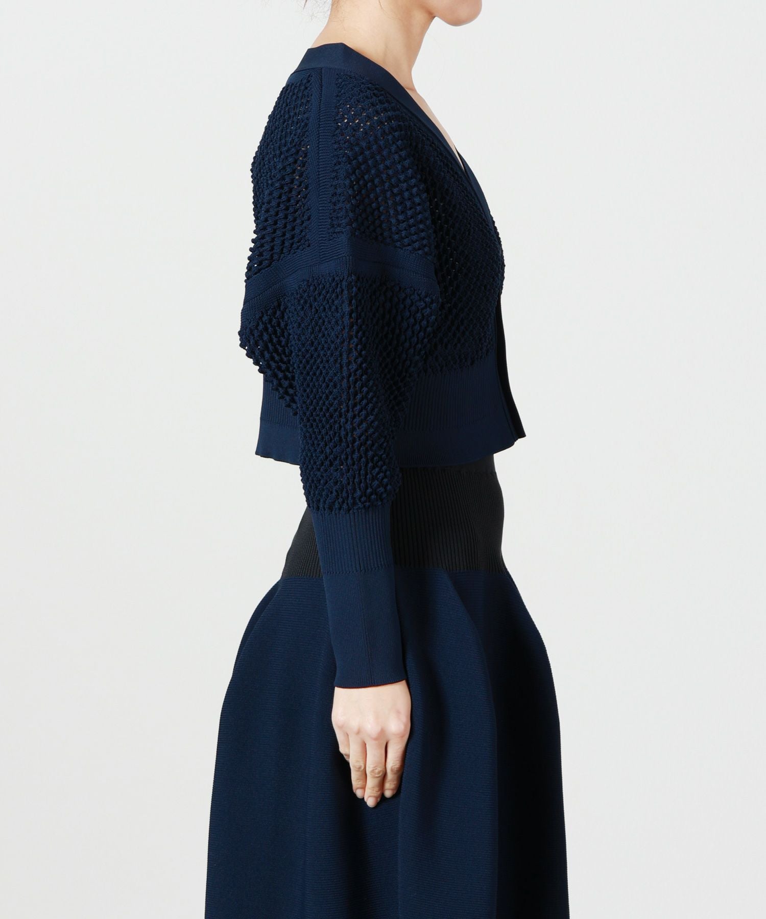 CFCL(シーエフシーエル)】 LATTICE CROPPED CARDIGAN｜PARIGOT ONLINE
