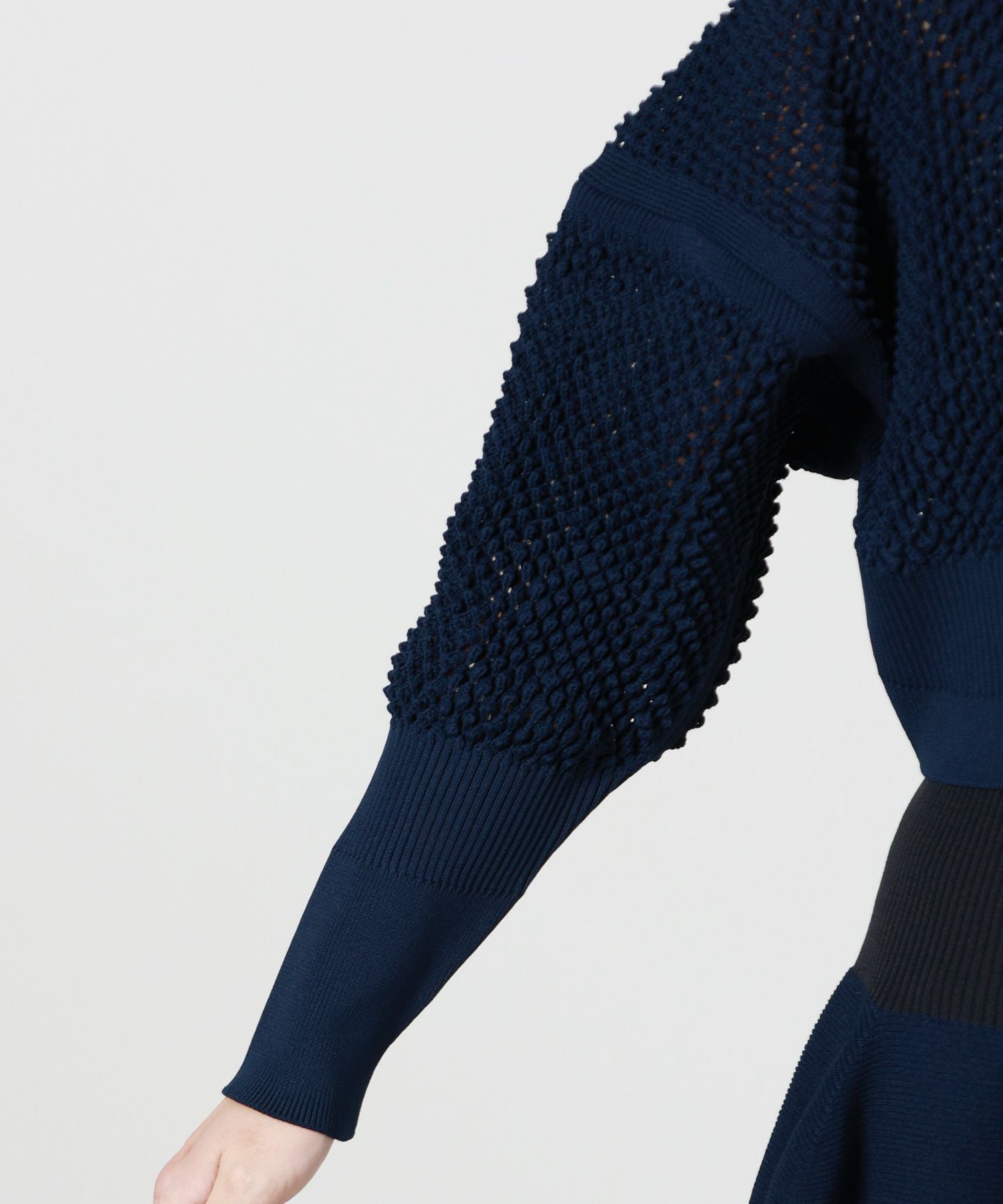 CFCL(シーエフシーエル)】 LATTICE CROPPED CARDIGAN｜PARIGOT ONLINE