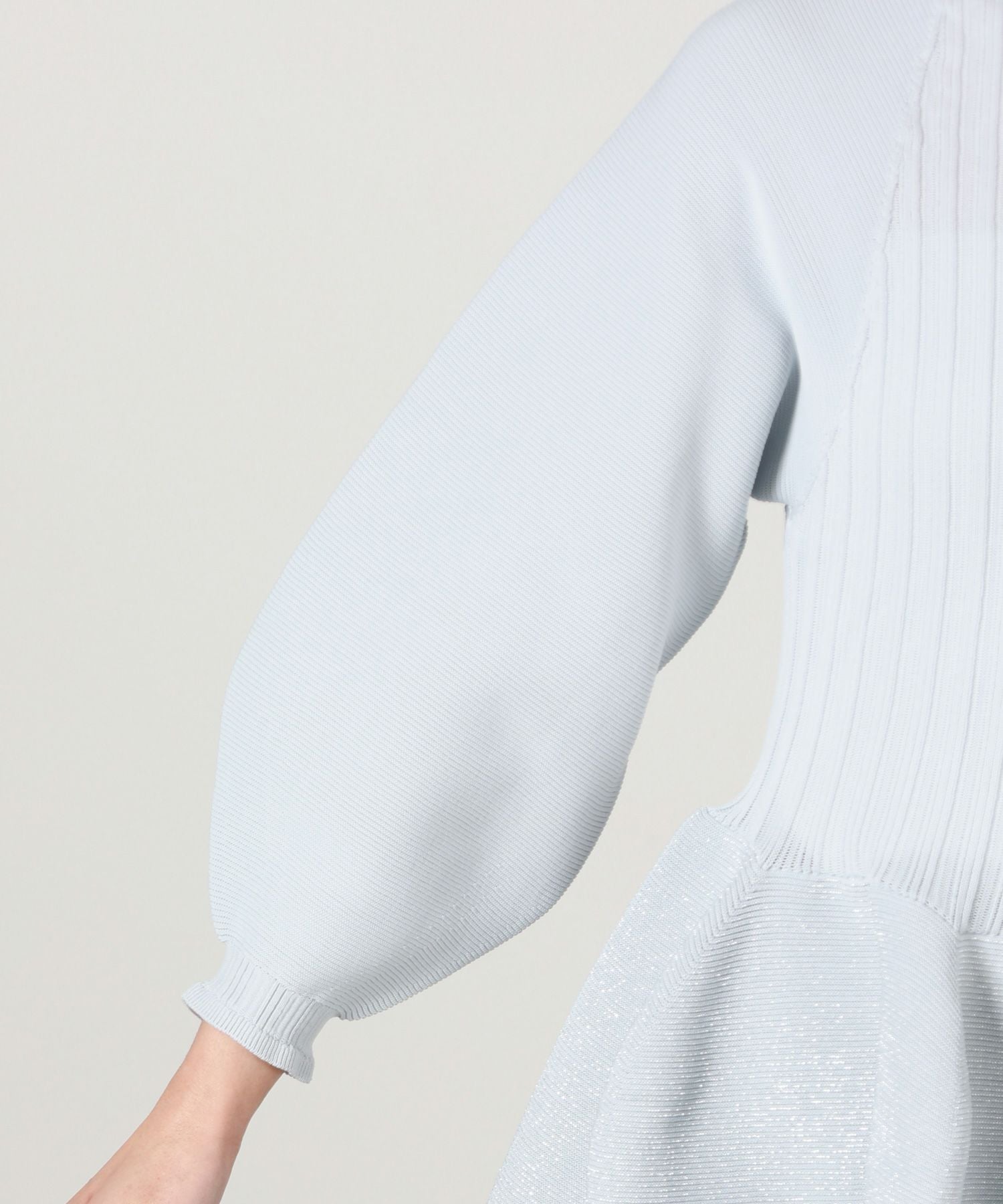 CFCL(シーエフシーエル)】 POTTERY GLITTER PUFF SLEEVE TOP｜PARIGOT