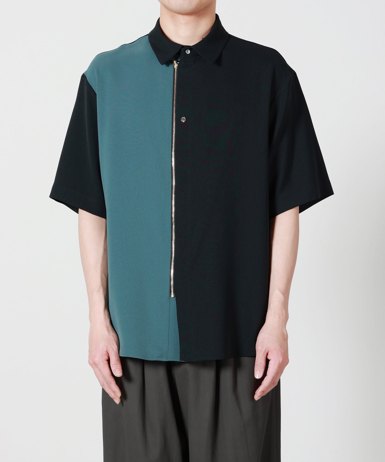CULLNI(クルニ)】 PARIGOT別注 Airy Cloth Short Sleeve Zip Up Shirt CULLNI(クルニ)】 PARIGOT別注 Airy Cloth Short Sleeve Zip Up Shirt