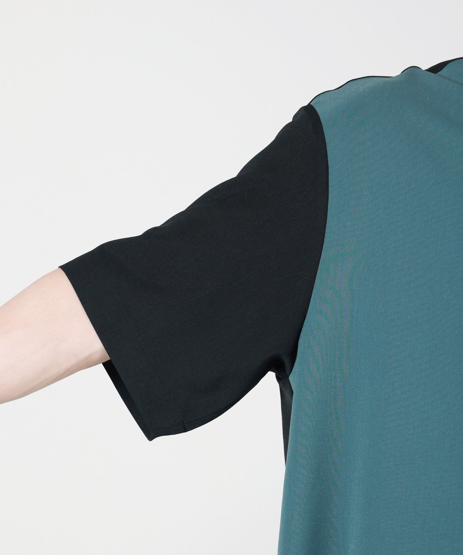 CULLNI(クルニ)】 PARIGOT別注 Airy Cloth Short Sleeve Zip Up Shirt