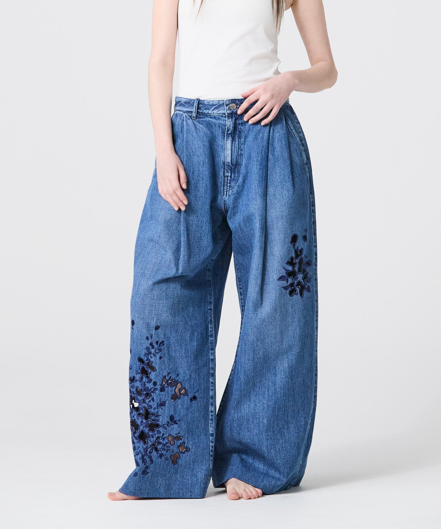 JAPAN DENIM(ジャパンデニム)】 TANAKA_FLOWER EMBROIDERY DENIM