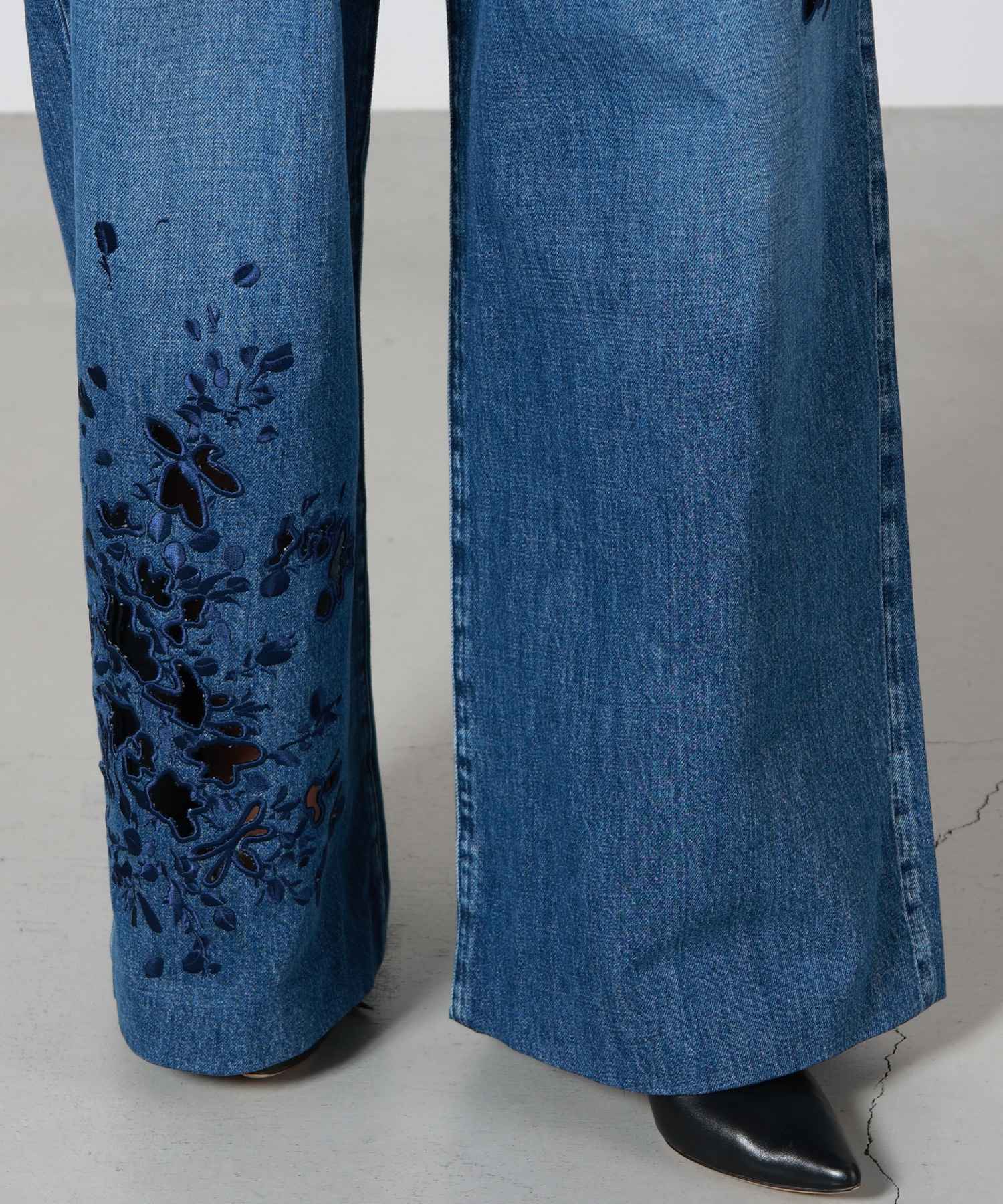 JAPAN DENIM(ジャパンデニム)】 TANAKA_FLOWER EMBROIDERY DENIM