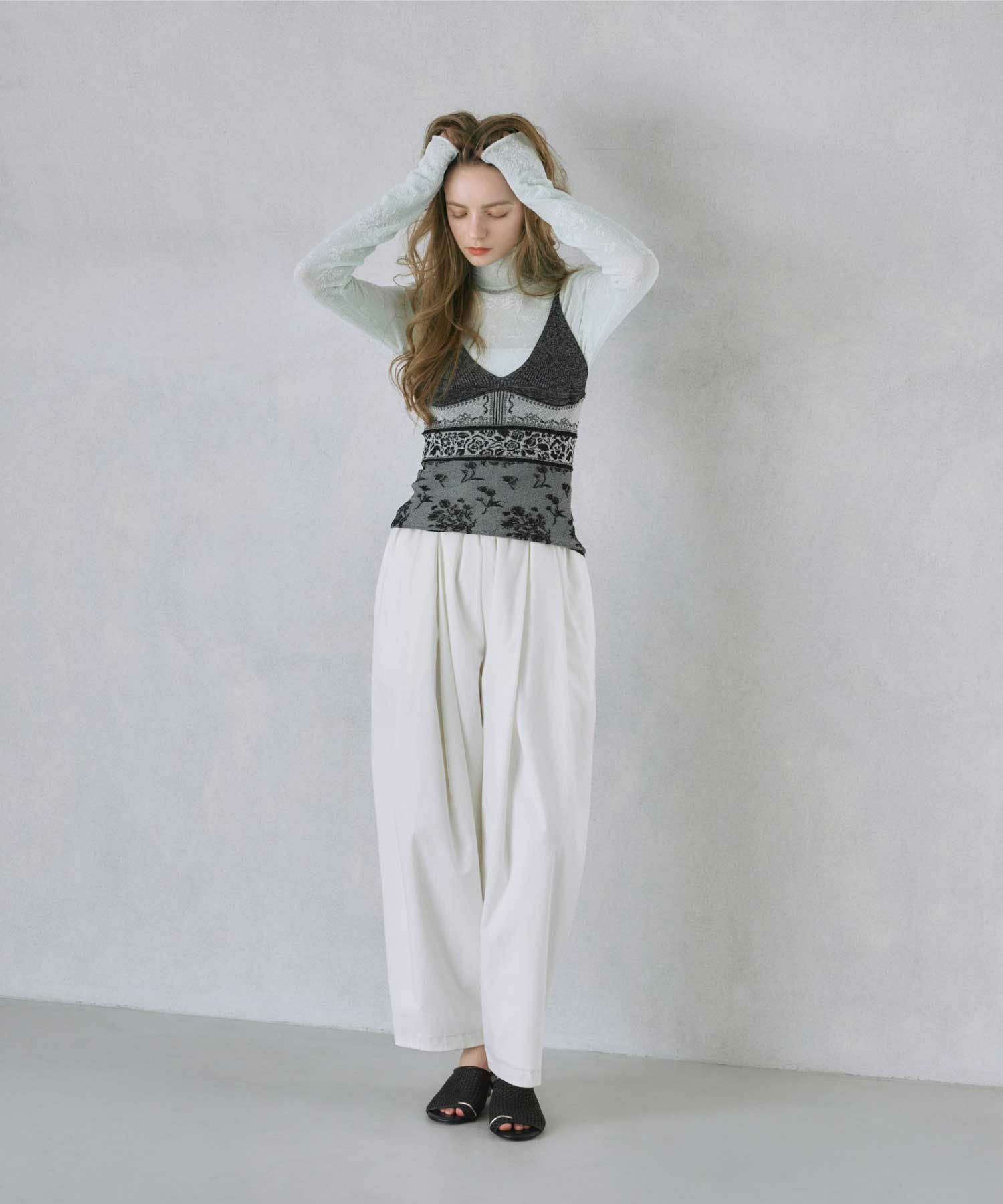 Mame Kurogouchi(マメ クロゴウチ)】 Floral Jacquard Knit Bodysuit