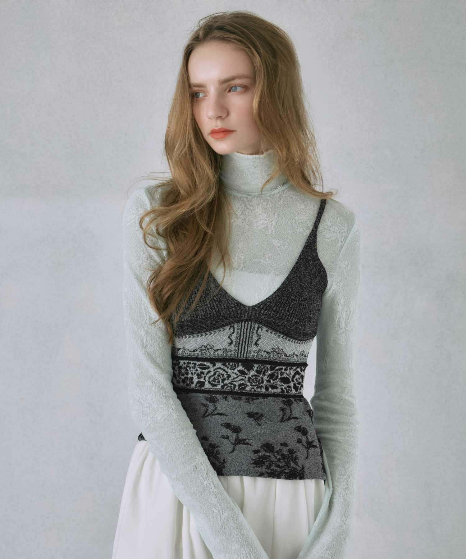 mamekurogouchi 花柄刺繍メッシュタンクトップ Mame Kurogouchi(マメ クロゴウチ)】 Floral Jacquard Knit Camisole