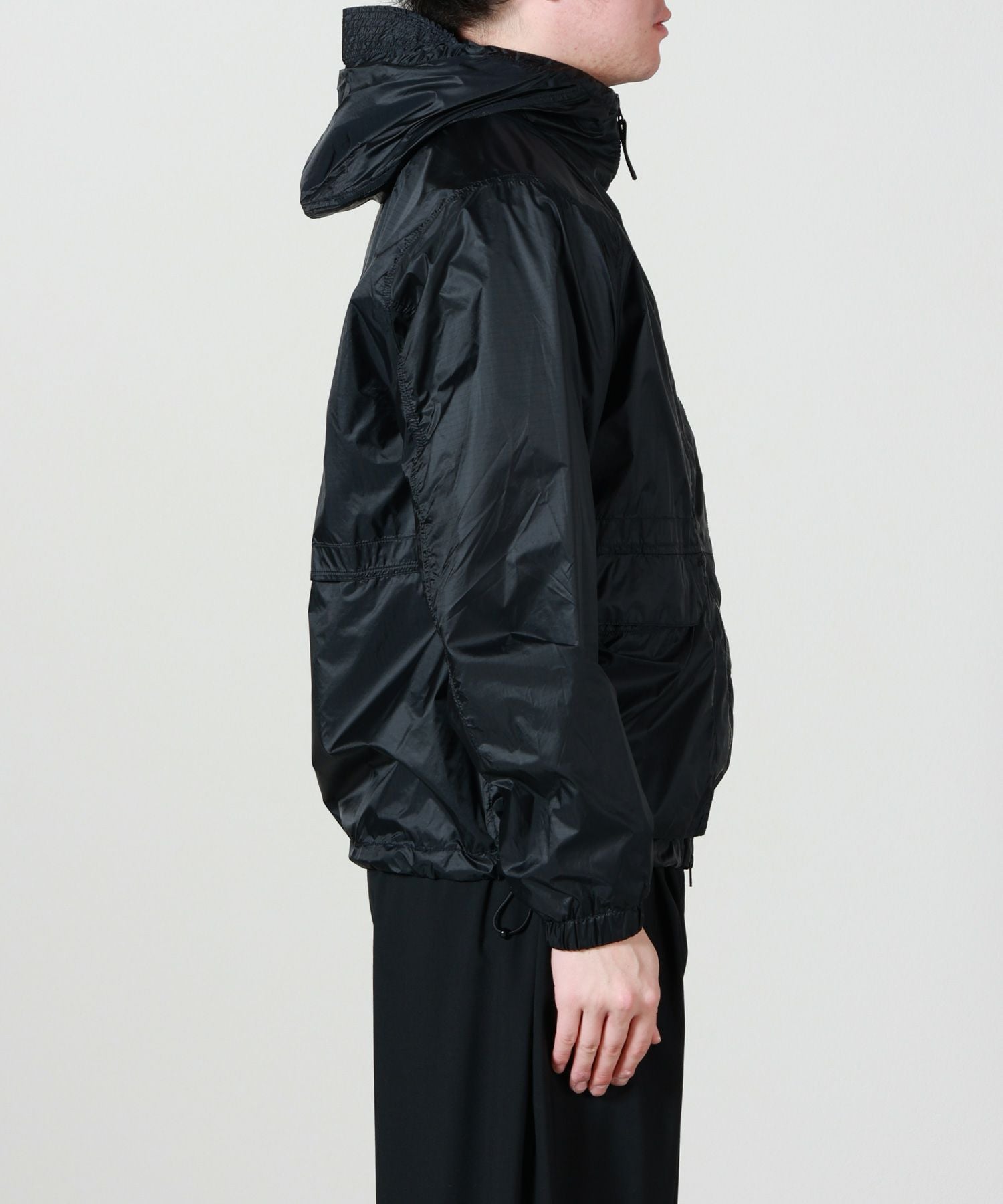STONE ISLAND(ストーンアイランド)】 LIGHT RIPSTOP CORDURA ADVANCED