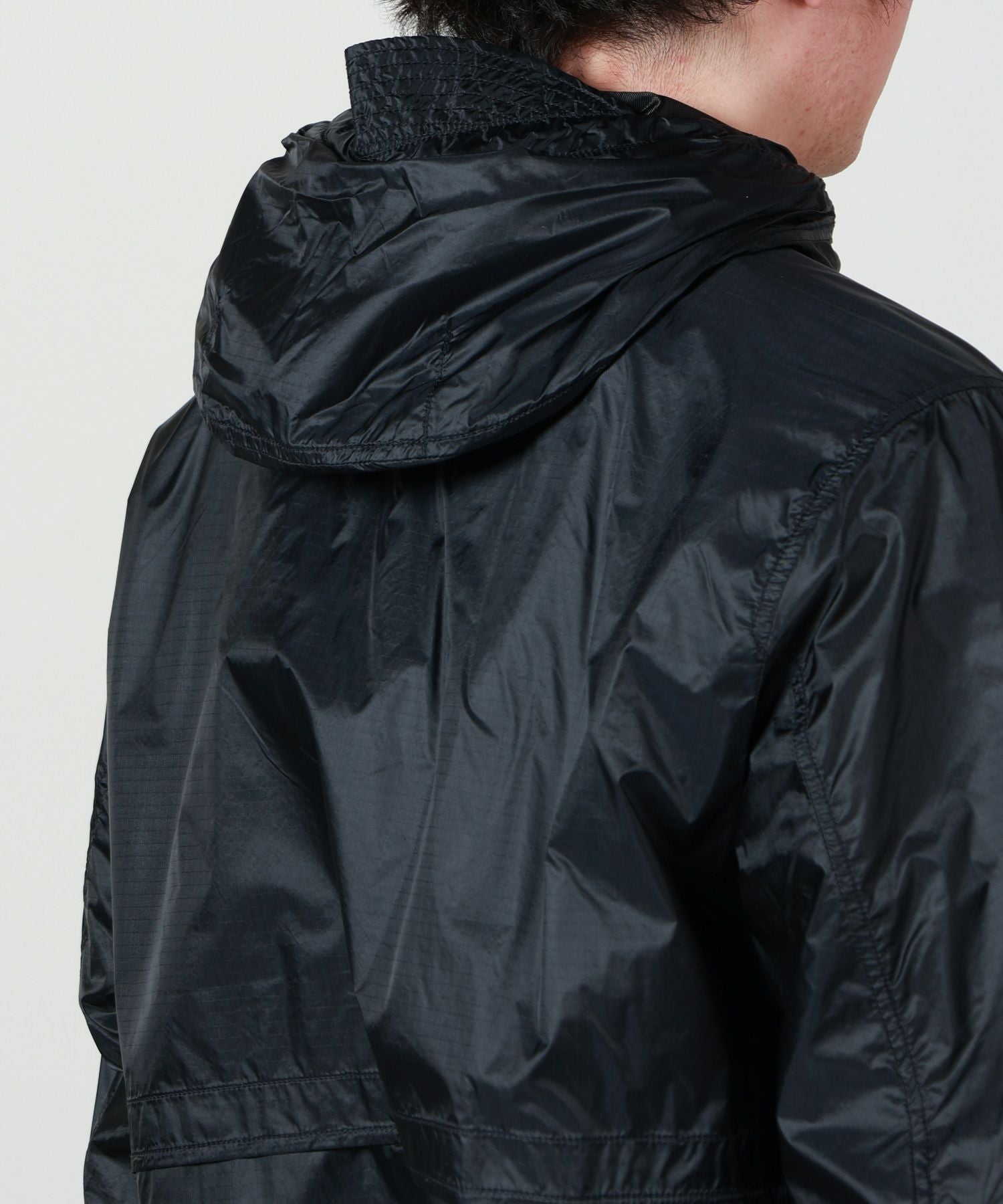 STONE ISLAND(ストーンアイランド)】 LIGHT RIPSTOP CORDURA ADVANCED
