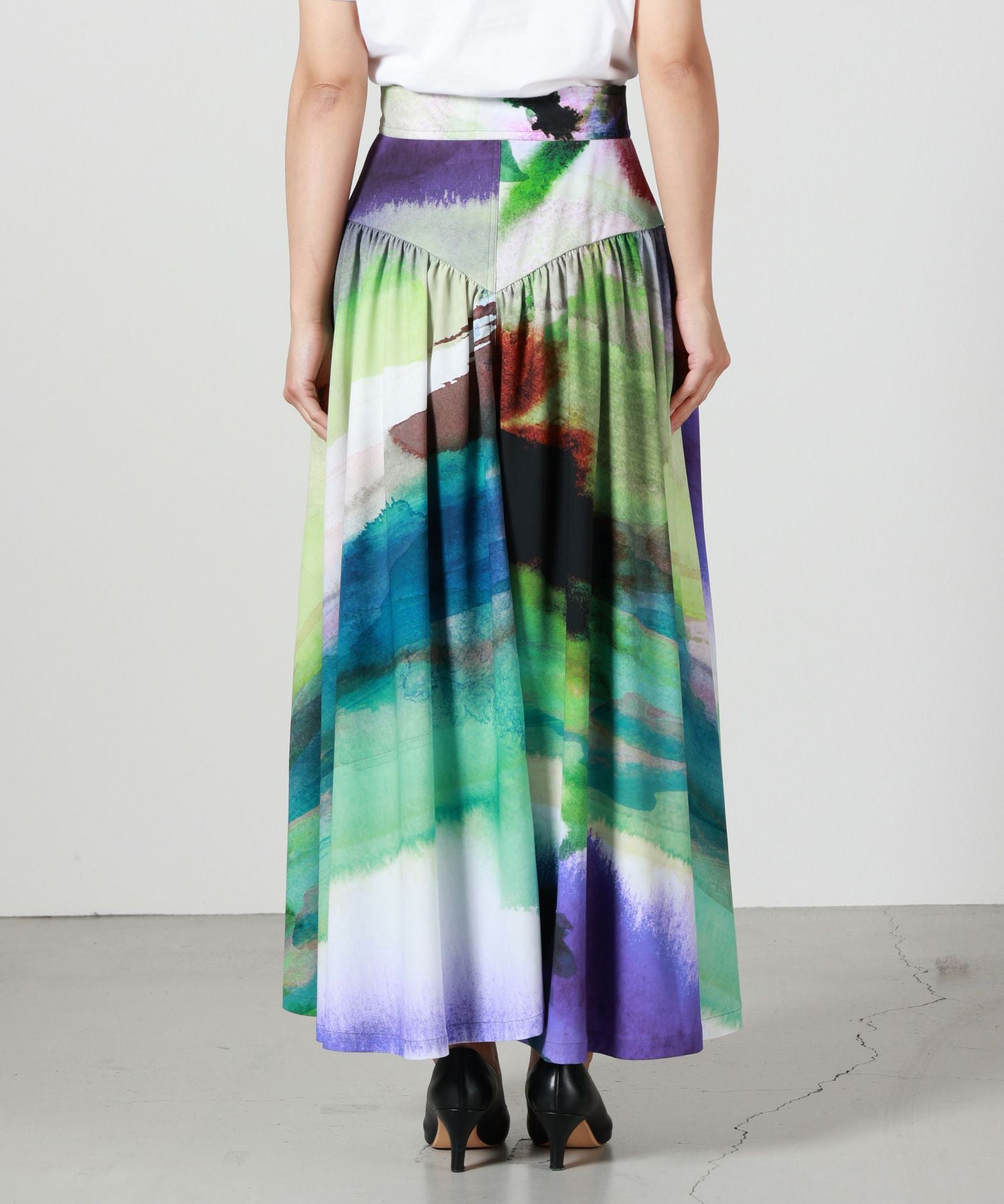 UJOH(ウジョー)】 Yoke Cut Gathered SKT｜PARIGOT ONLINE（パリゴ