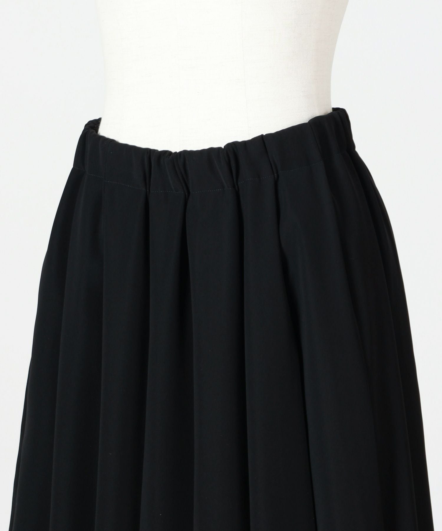 ENFOLD(エンフォルド)】 COCOON PLEATS-SKIRT｜PARIGOT ONLINE（パリゴ