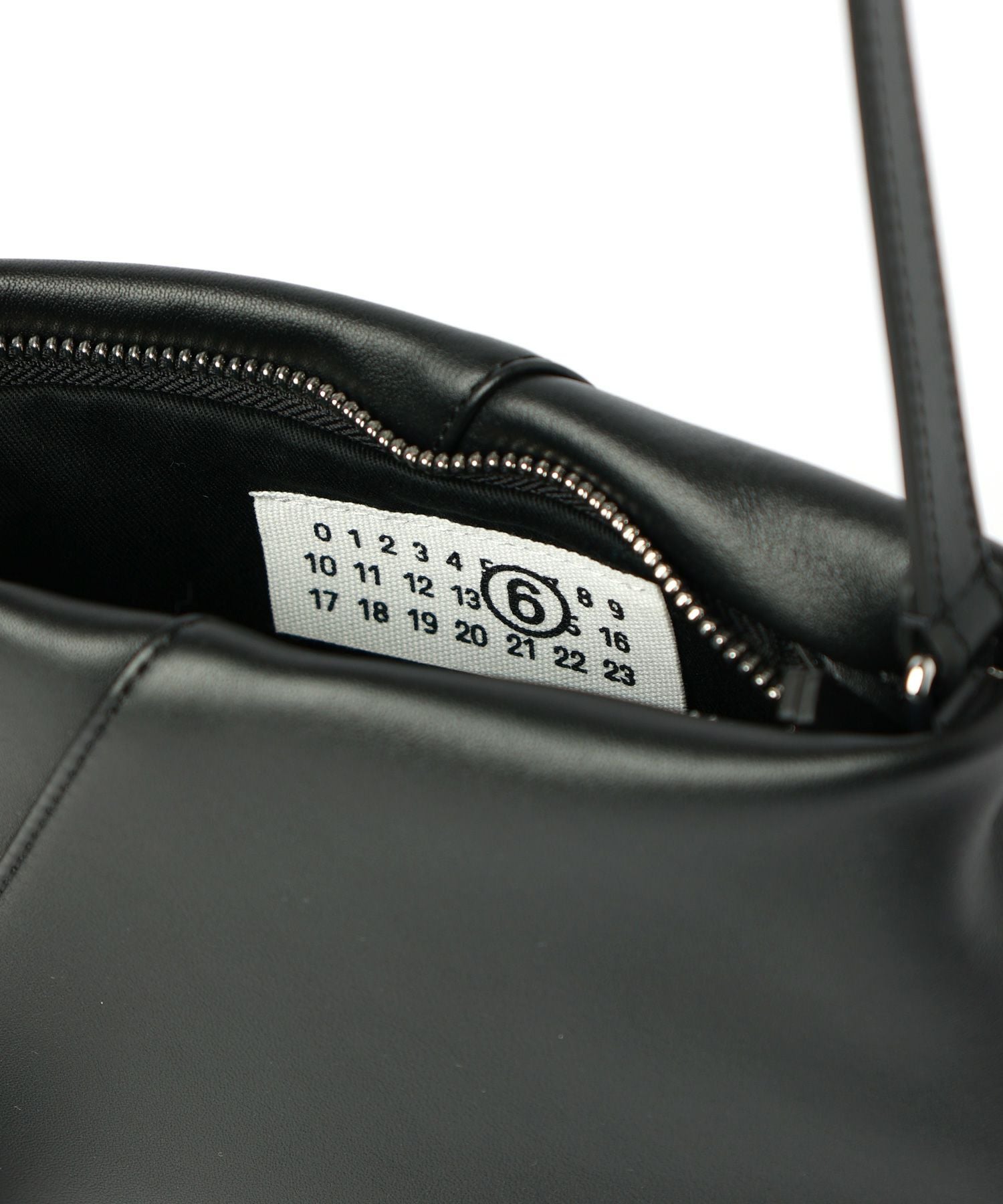 MM6 Maison Margiela(エムエムシックス メゾン マルジェラ)】Japanese