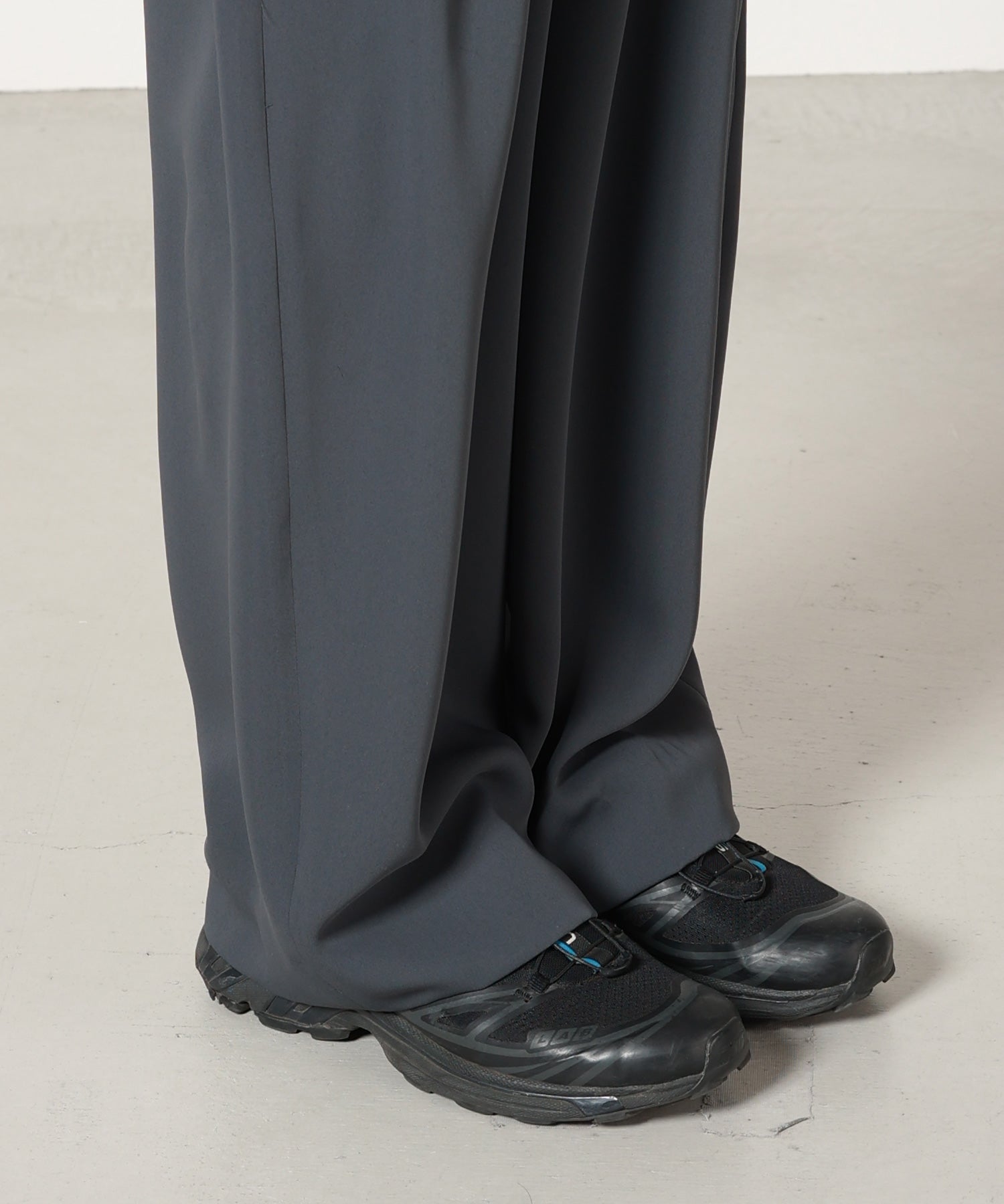CULLNI(クルニ)】 Double Cloth Tuck Wide Pant｜PARIGOT ONLINE