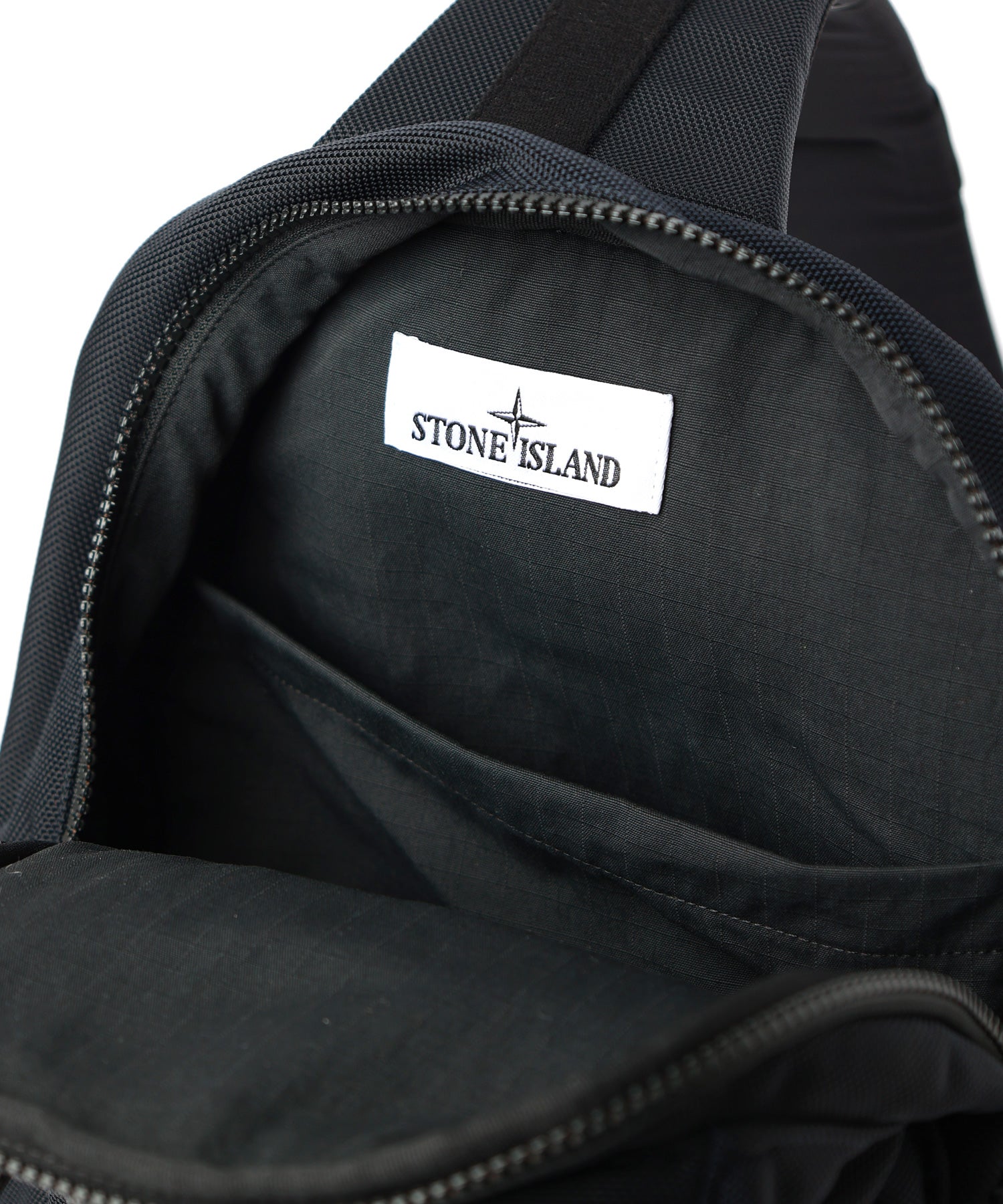 STONE ISLAND(ストーンアイランド)】 NYLON PANAMA ACCESSORIES
