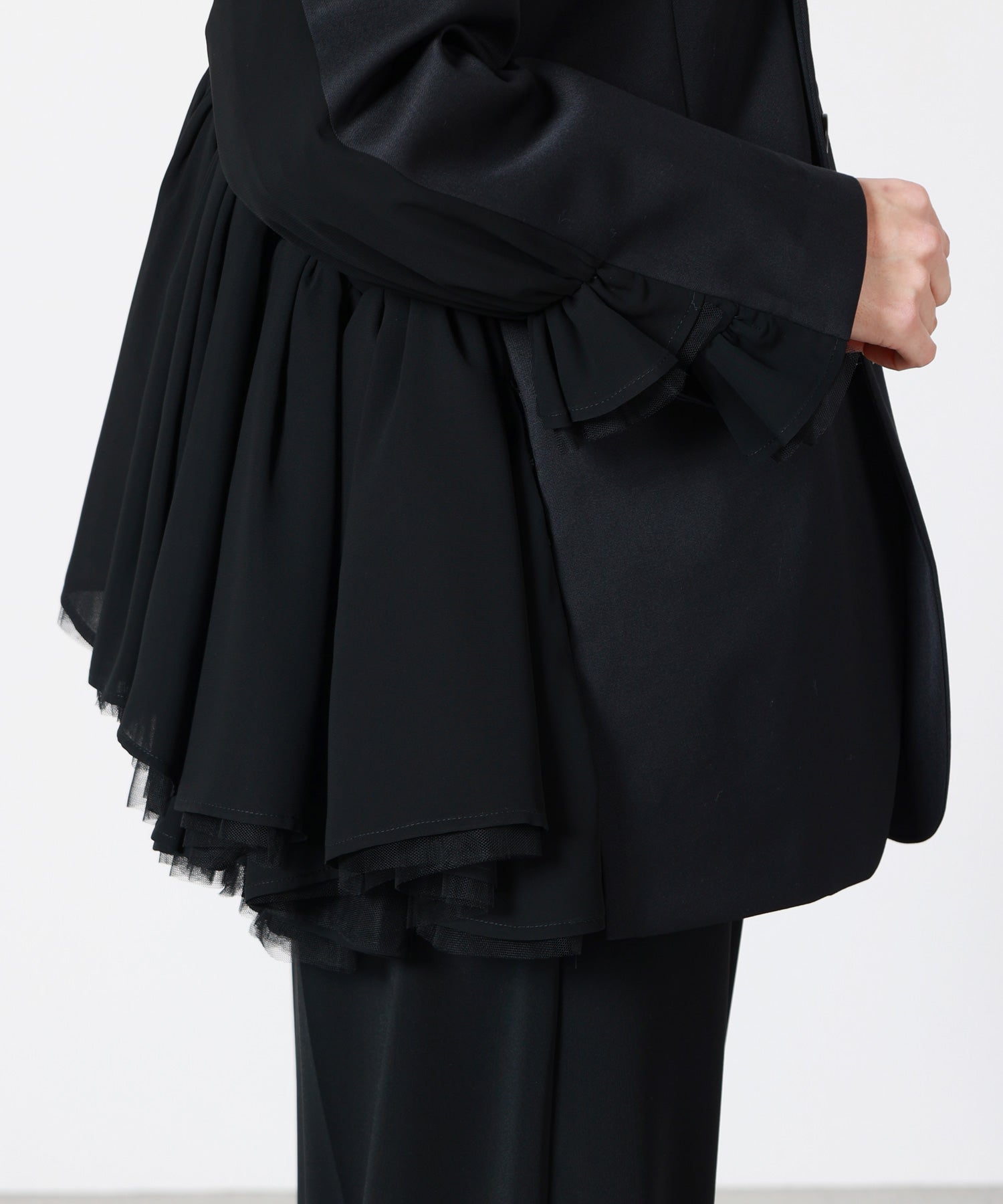 お*！様 noir kei ninomiya ノワールケイニノミヤ。チュール ワ noir kei ninomiya(ノワールケイニノミヤ)】 チュールオーバーレイ