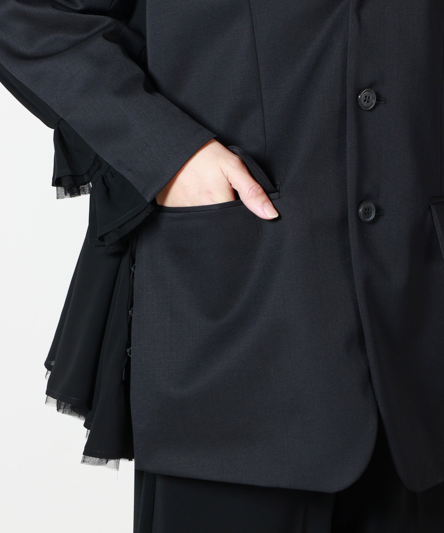 ✴︎再値下げ✴︎noir kei ninomiya ジャケット ブラック noir kei ninomiya(ノワールケイニノミヤ)】 チュールオーバーレイ