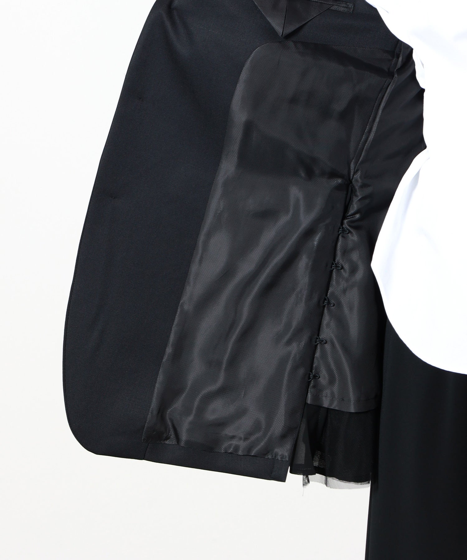 noir kei ninomiya(ノワールケイニノミヤ)】 チュールオーバーレイ