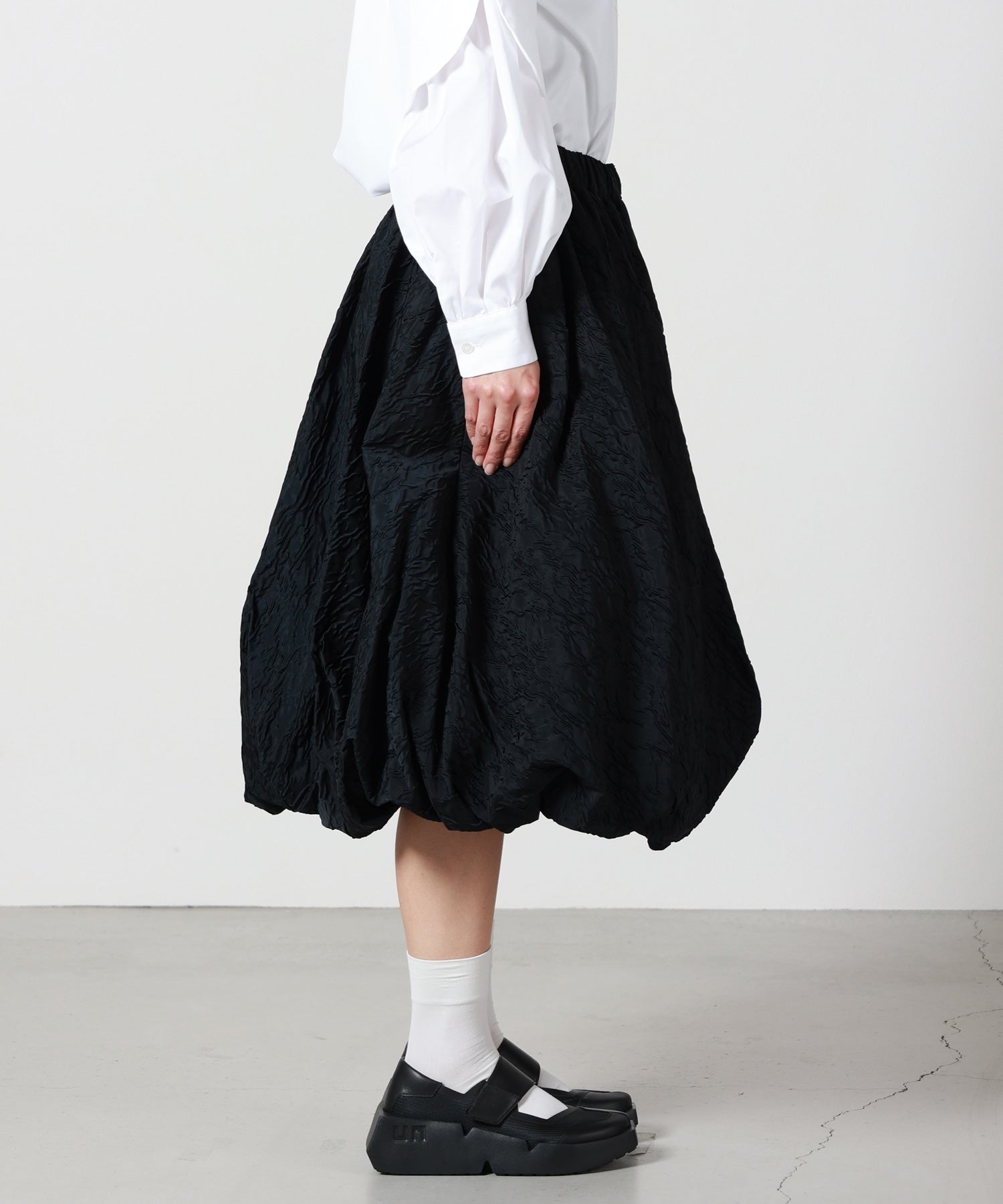noir kei ninomiya(ノワールケイニノミヤ)】 ブロケードスカート
