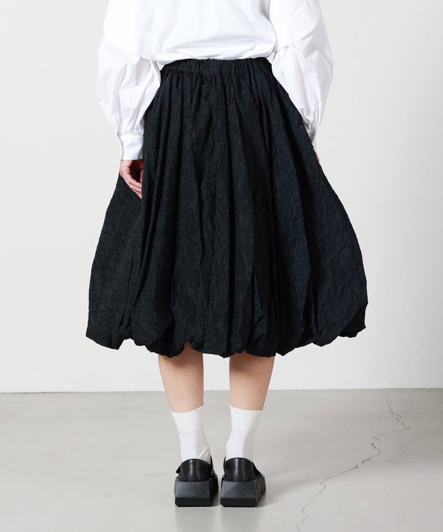 noir kei ninomiya(ノワールケイニノミヤ)】 ブロケードスカート