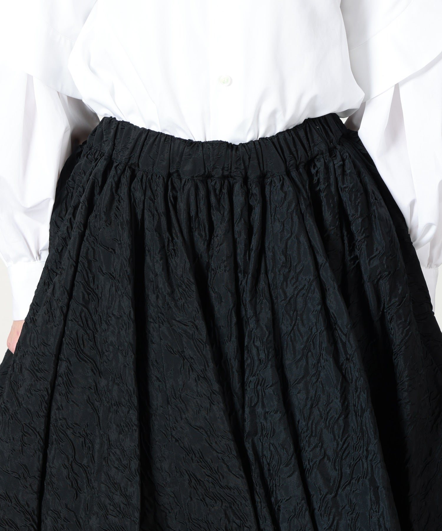 noir kei ninomiya(ノワールケイニノミヤ)】 ブロケードスカート