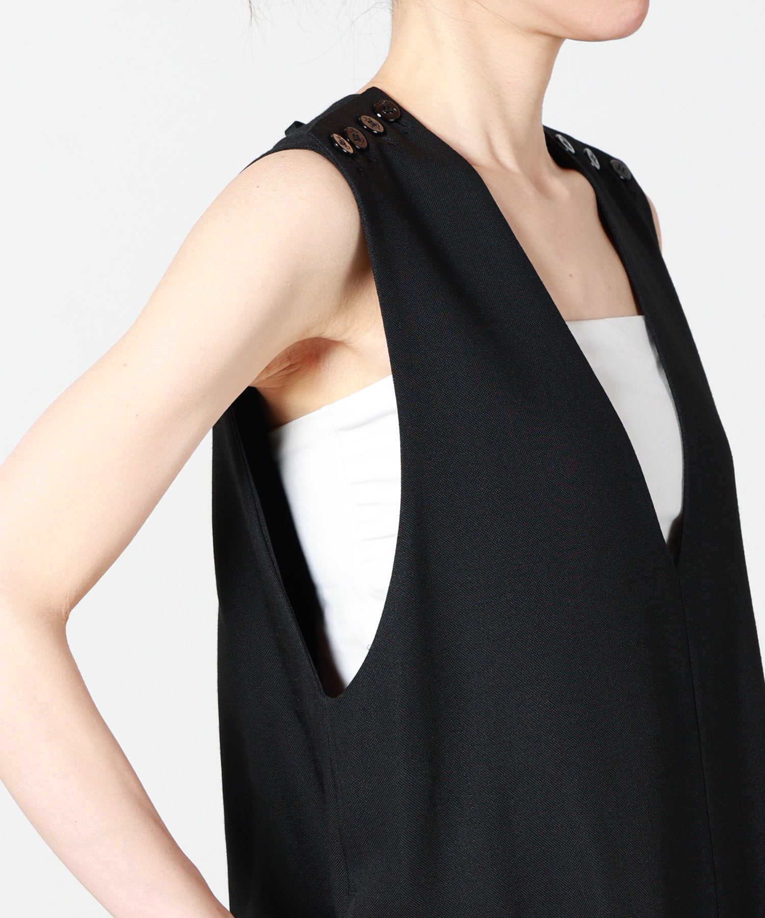 HYKE(ハイク)】 SAILOR V NECK JUMPSUIT｜PARIGOT ONLINE（パリゴ