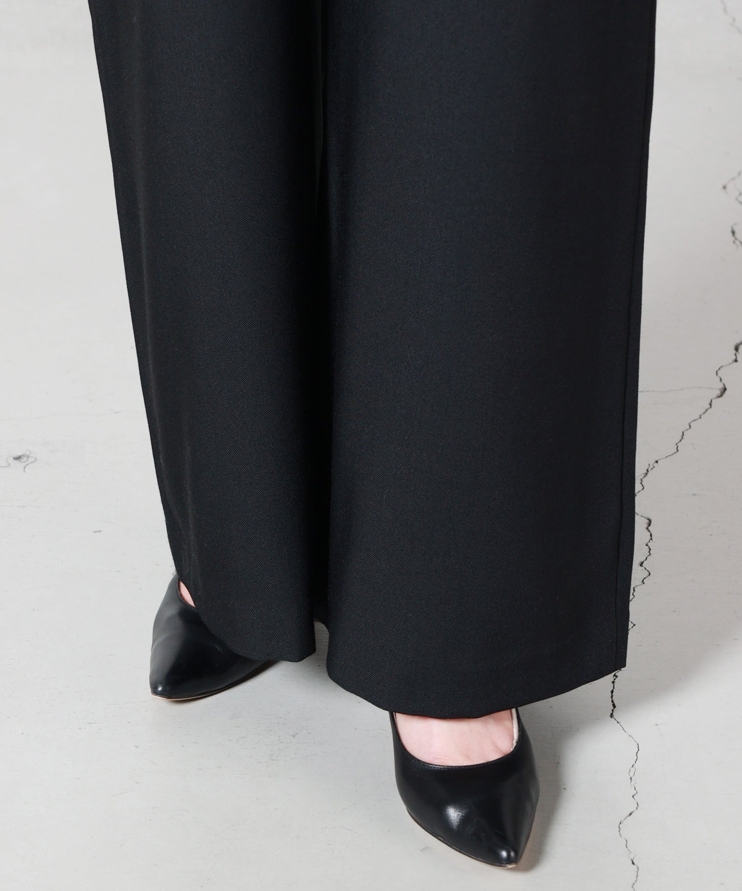 HYKE(ハイク)】 SAILOR V NECK JUMPSUIT｜PARIGOT ONLINE（パリゴ