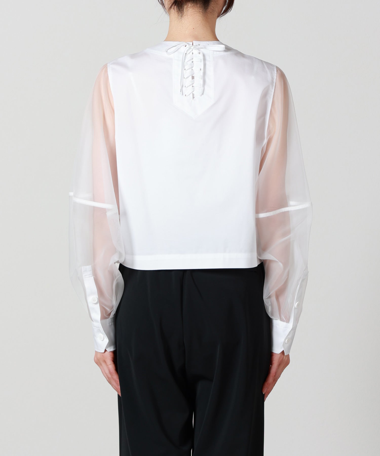 HYKE(ハイク)】 TC SHEER SLEEVE SAILOR CROPPED BLOUSE｜PARIGOT