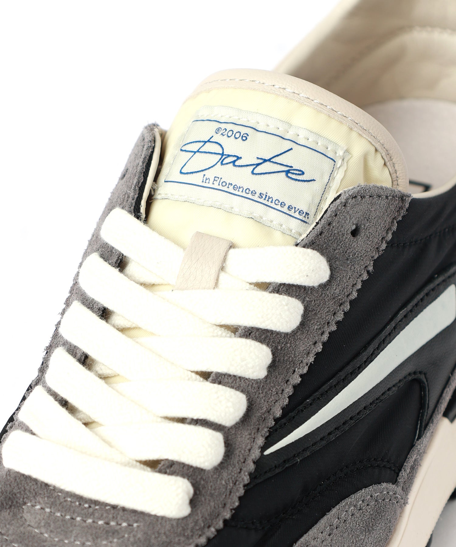 D.A.T.E.(デイト)】 ATHLETA NYLON BLACK-IVORY｜PARIGOT ONLINE