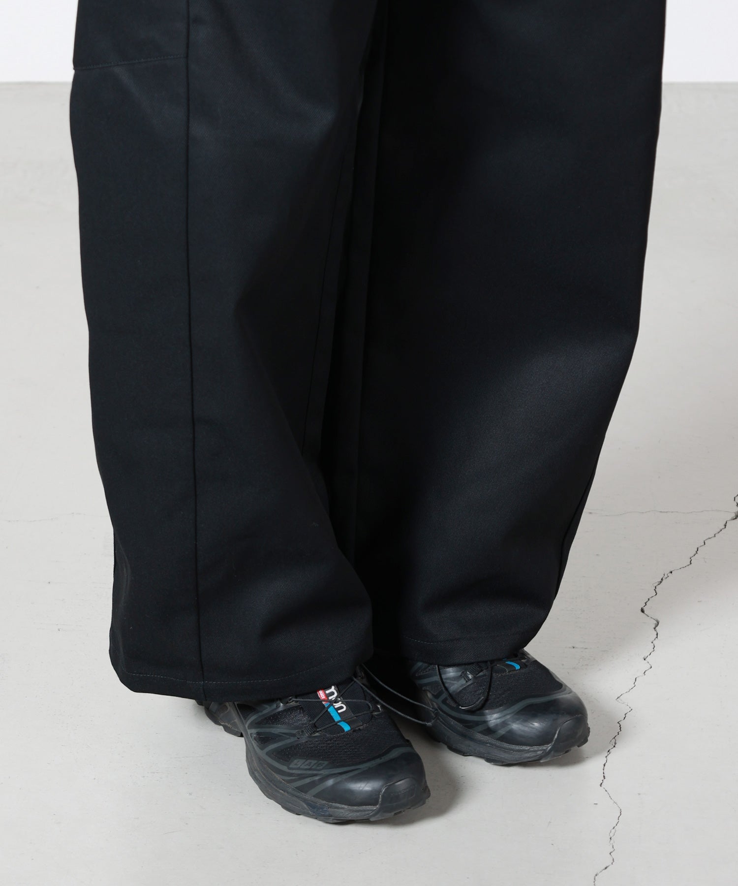 HYKE(ハイク)】 《GENDERLESS》TC BARREL LEG WORK PANTS｜PARIGOT