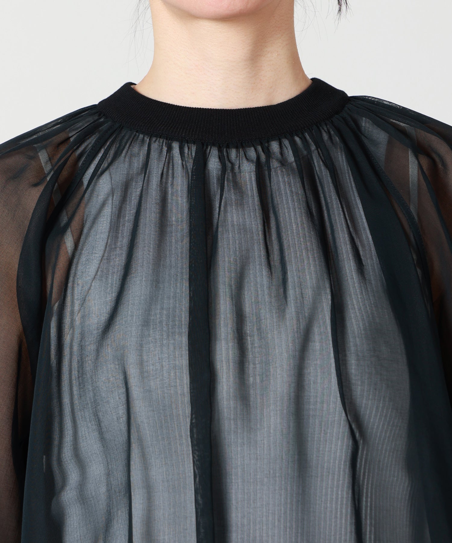 HYKE(ハイク)】 COTTON VOILE SHIRRED DRESS｜PARIGOT ONLINE（パリゴ