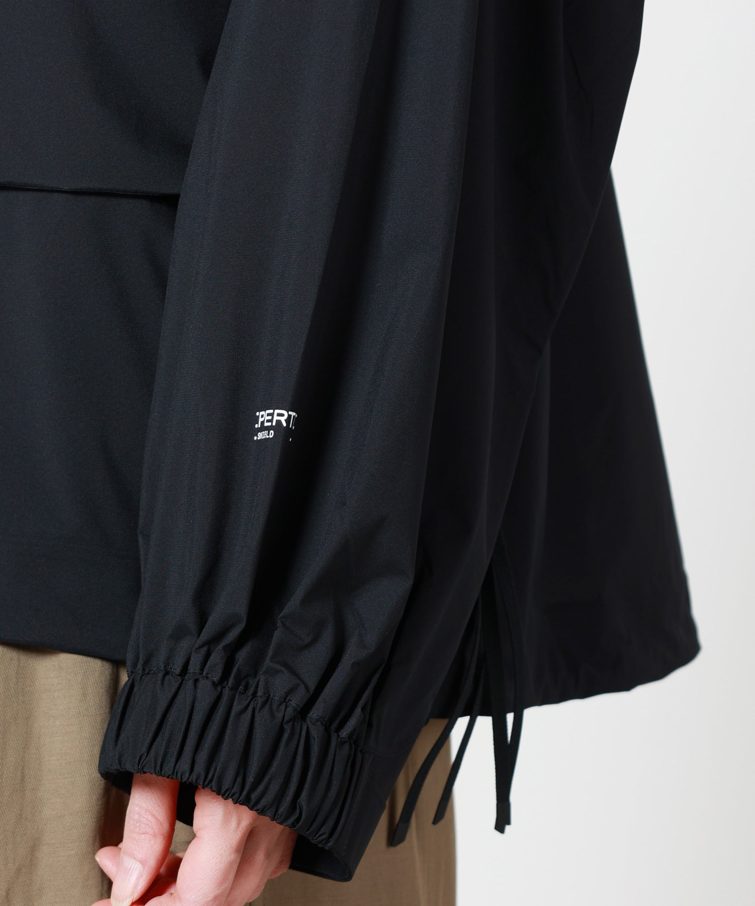 HYKE(ハイク)】 《GENDERLESS》PERTEX WEP JACKET｜PARIGOT ONLINE