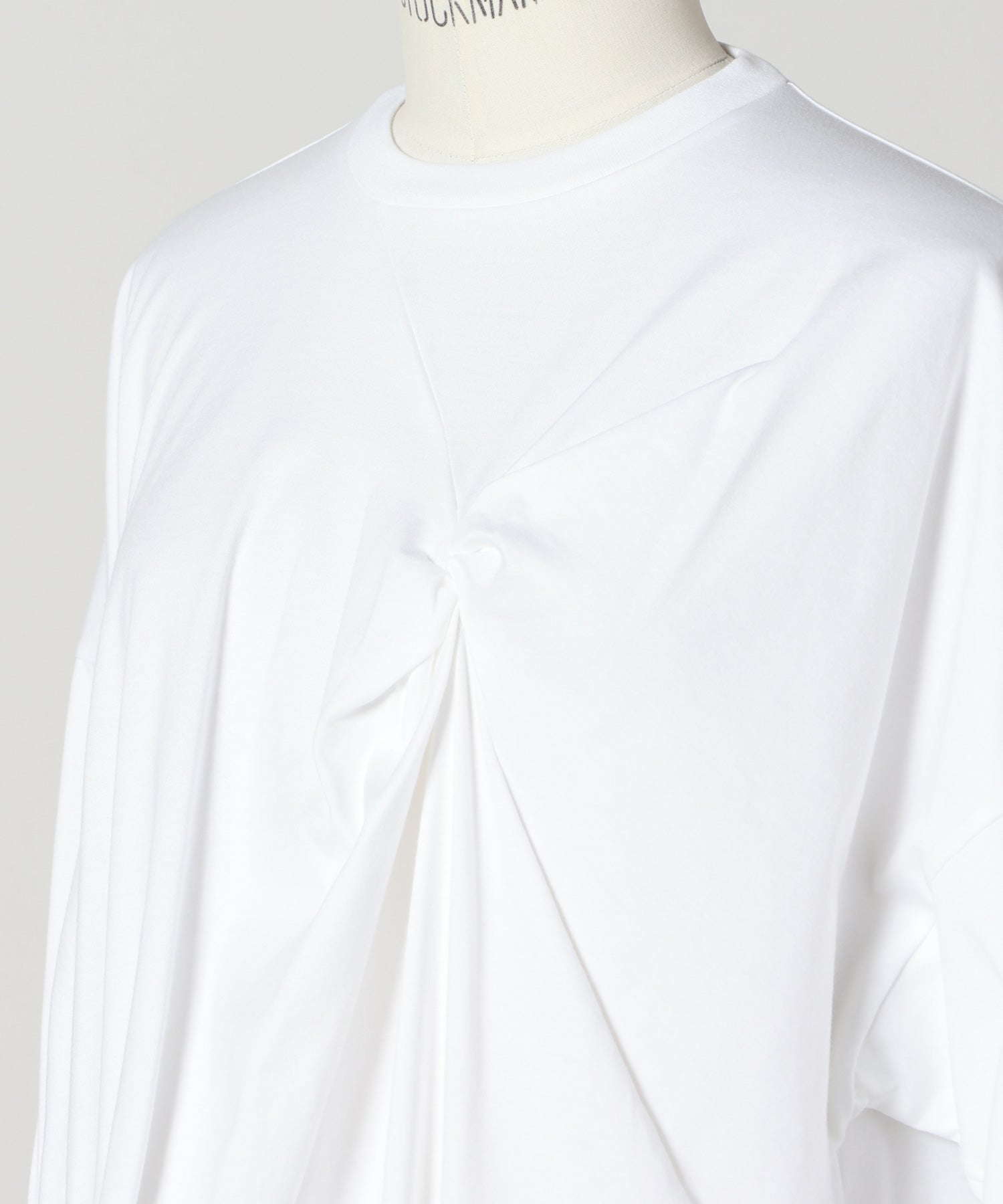 ENFOLD(エンフォルド)】 TWIST PULLOVER｜PARIGOT ONLINE（パリゴ