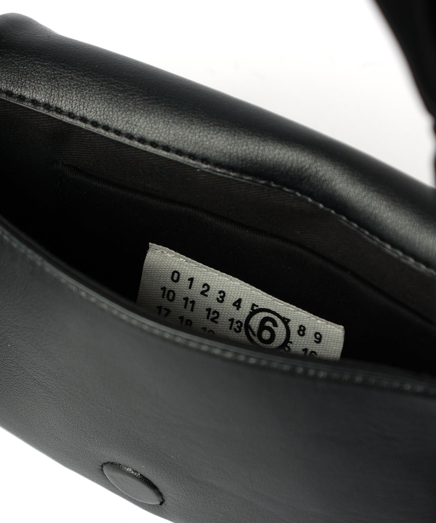 MM6 Maison Margiela(エムエムシックス メゾン マルジェラ)】 グローブ