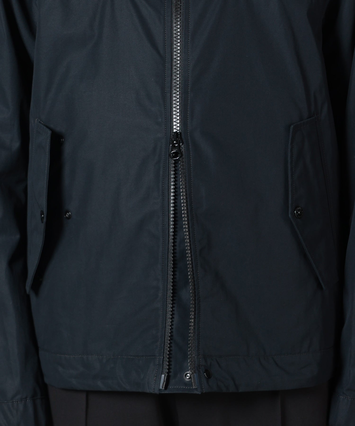 STONE ISLAND(ストーンアイランド)】 S.I. GHOST - ALL-WEATHER COTTON