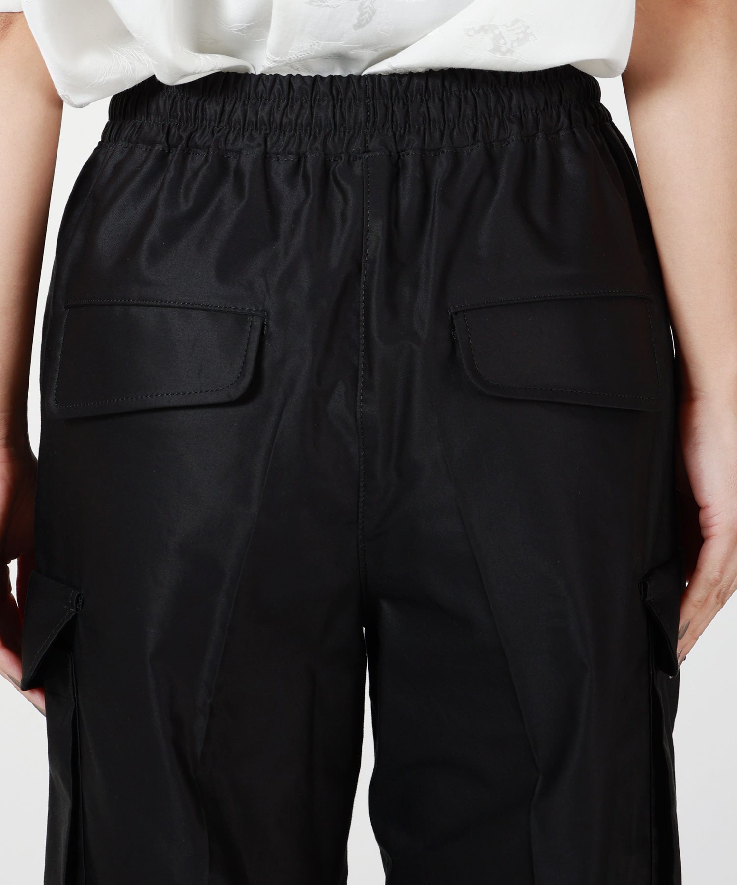 Mame Kurogouchi(マメ クロゴウチ)】 Cotton High Waisted Cargo