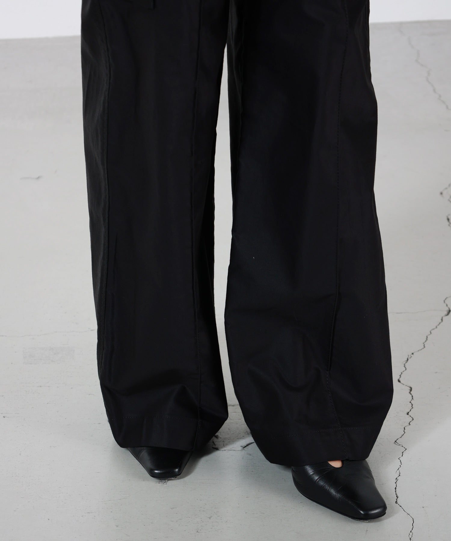 Mame Kurogouchi(マメ クロゴウチ)】 Cotton High Waisted Cargo