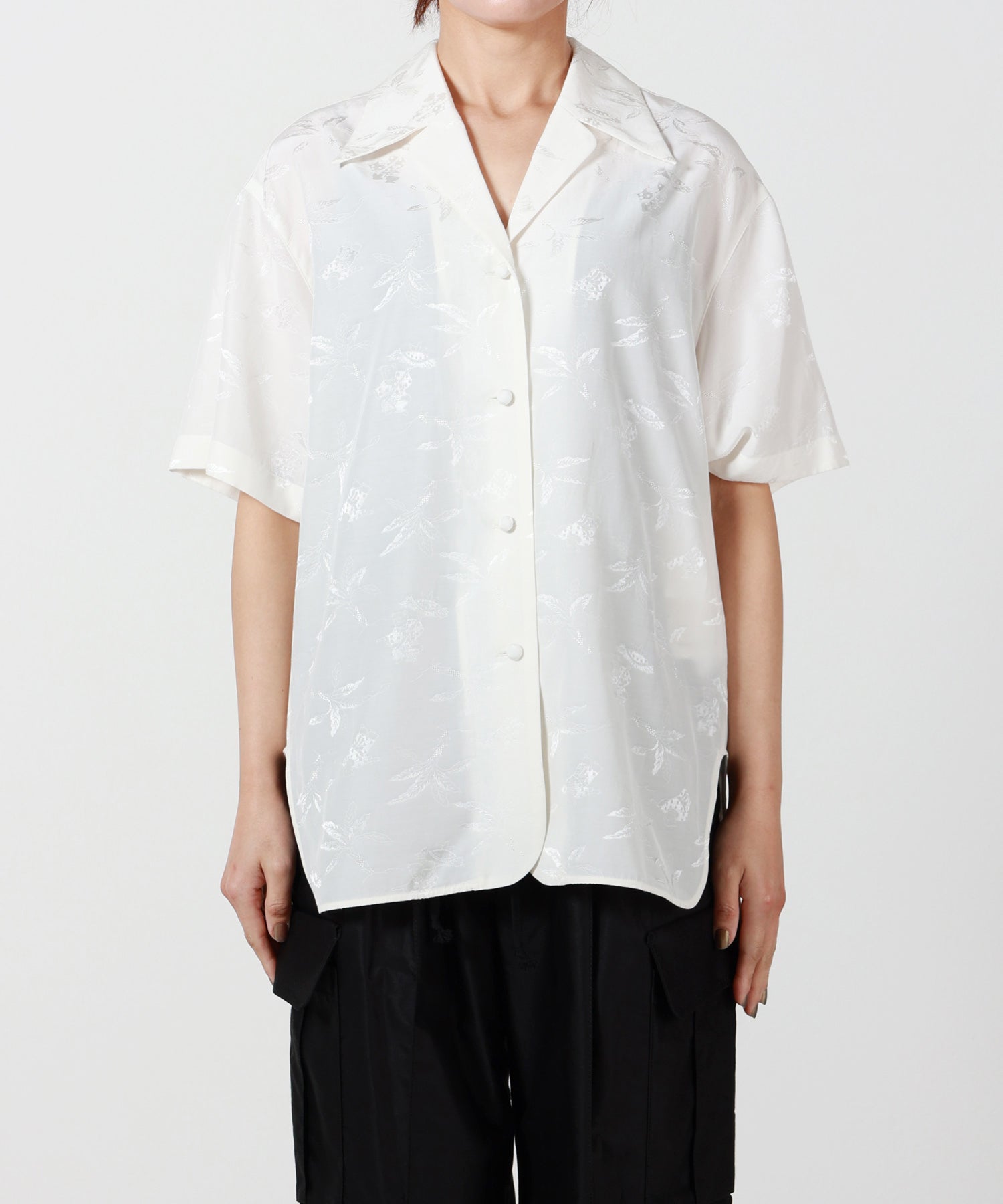 Mame Kurogouchi(マメ クロゴウチ)】 Karako Jacquard Open Collar