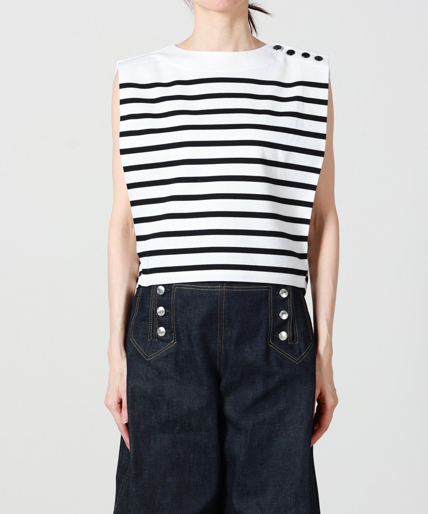 HYKE(ハイク)】 SLEEVELESS BASQUE SHIRT｜PARIGOT ONLINE（パリゴ