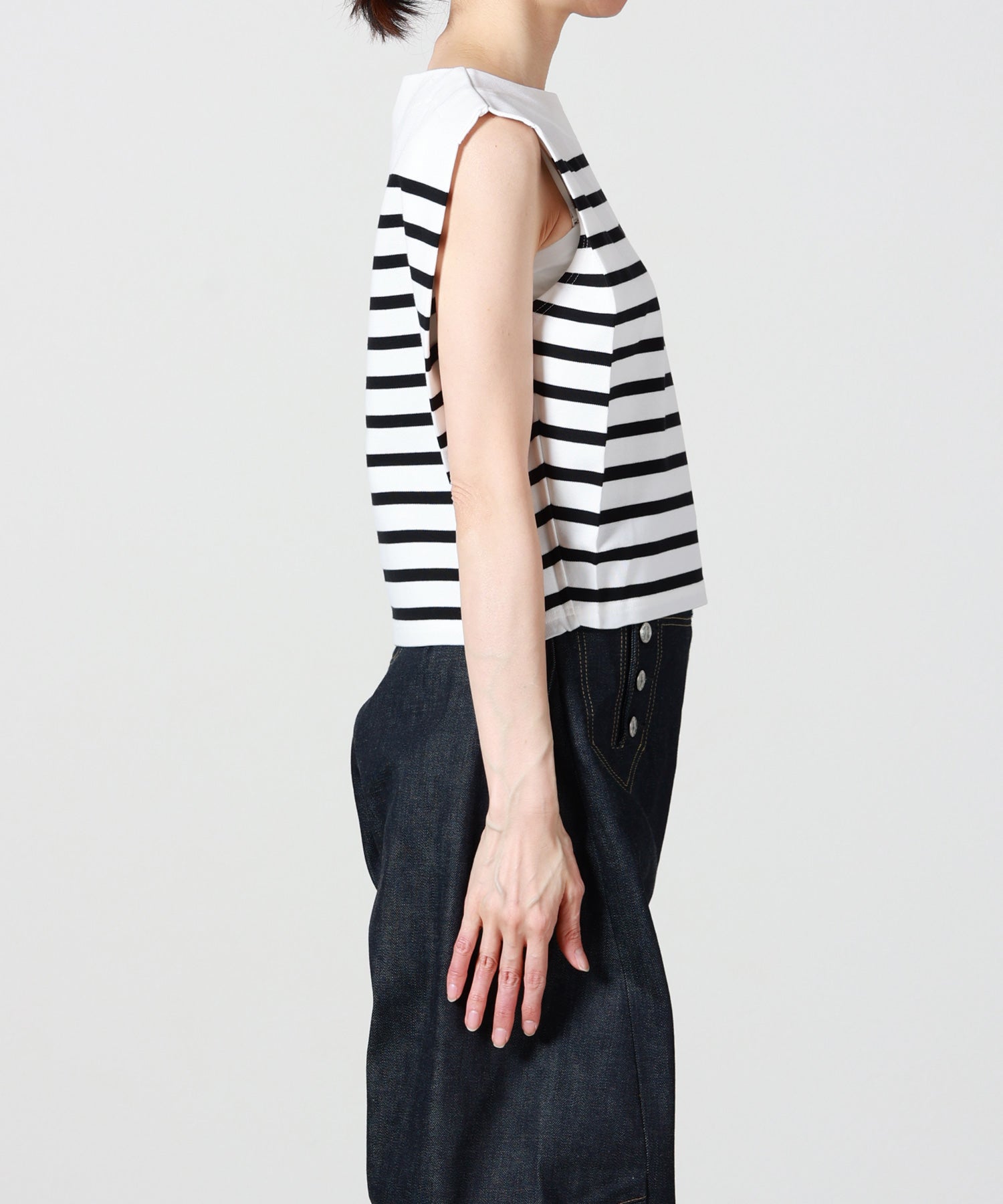 HYKE(ハイク)】 SLEEVELESS BASQUE SHIRT｜PARIGOT ONLINE（パリゴ