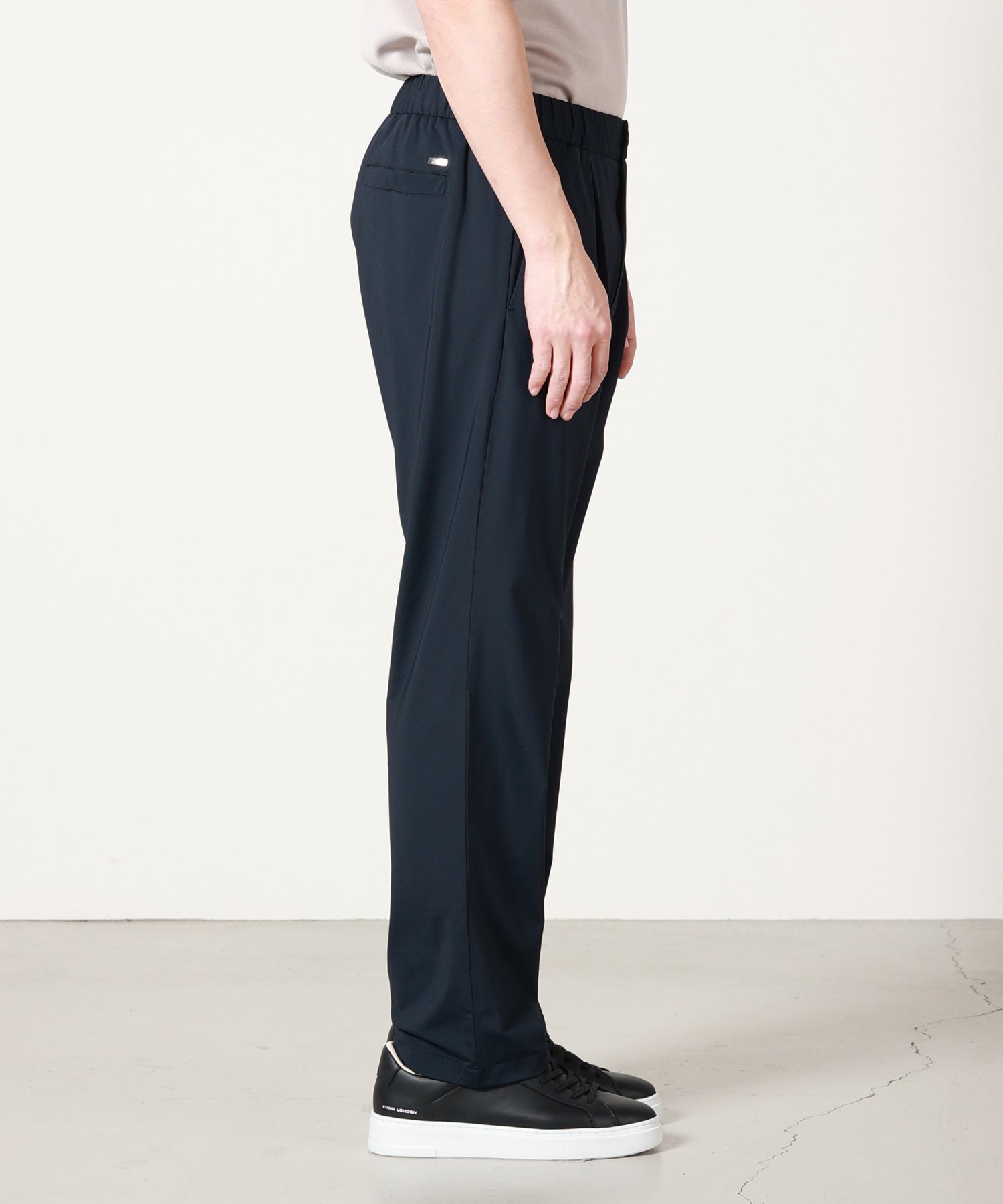 HERNO(ヘルノ)】 M.PANTS｜PARIGOT ONLINE（パリゴオンライン）