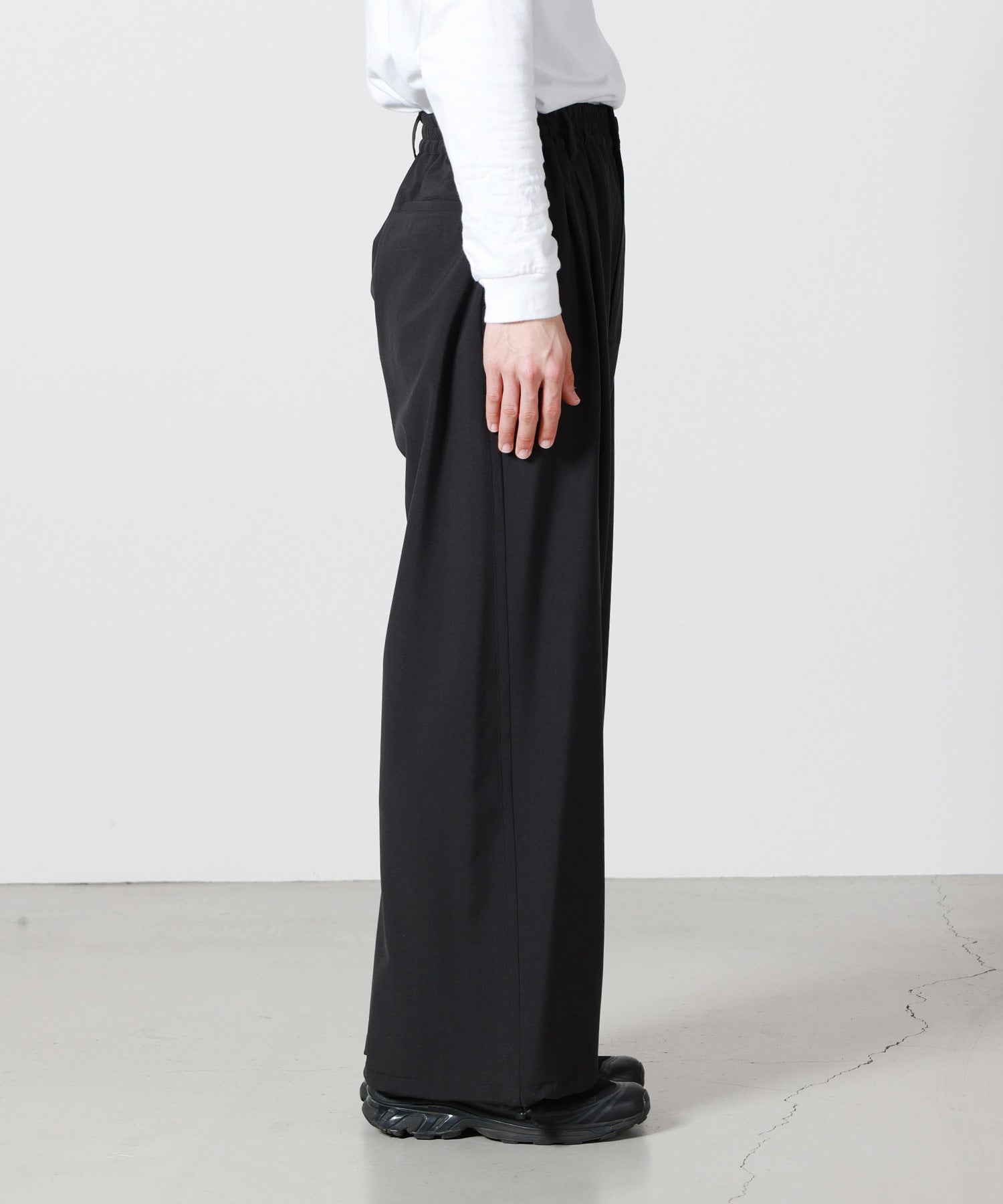 YOKE(ヨーク)】 Wool Washer Tropical 2pleated Easy Trousers