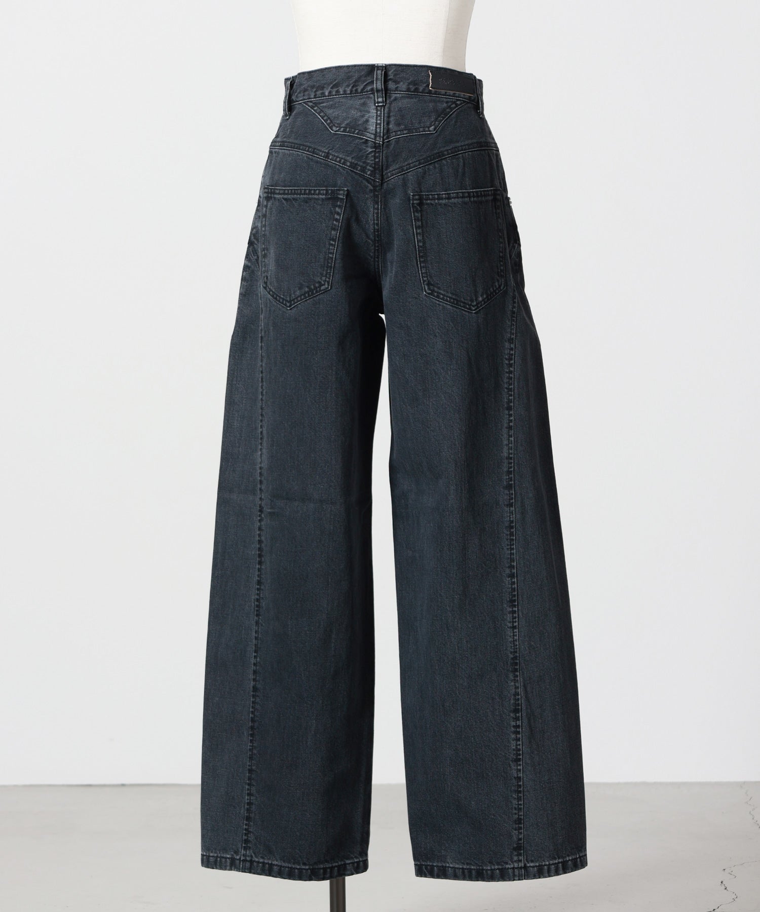 FETICO(フェティコ)】 ORGANIC COTTON CURVE FIT HIGH RISE JEANS