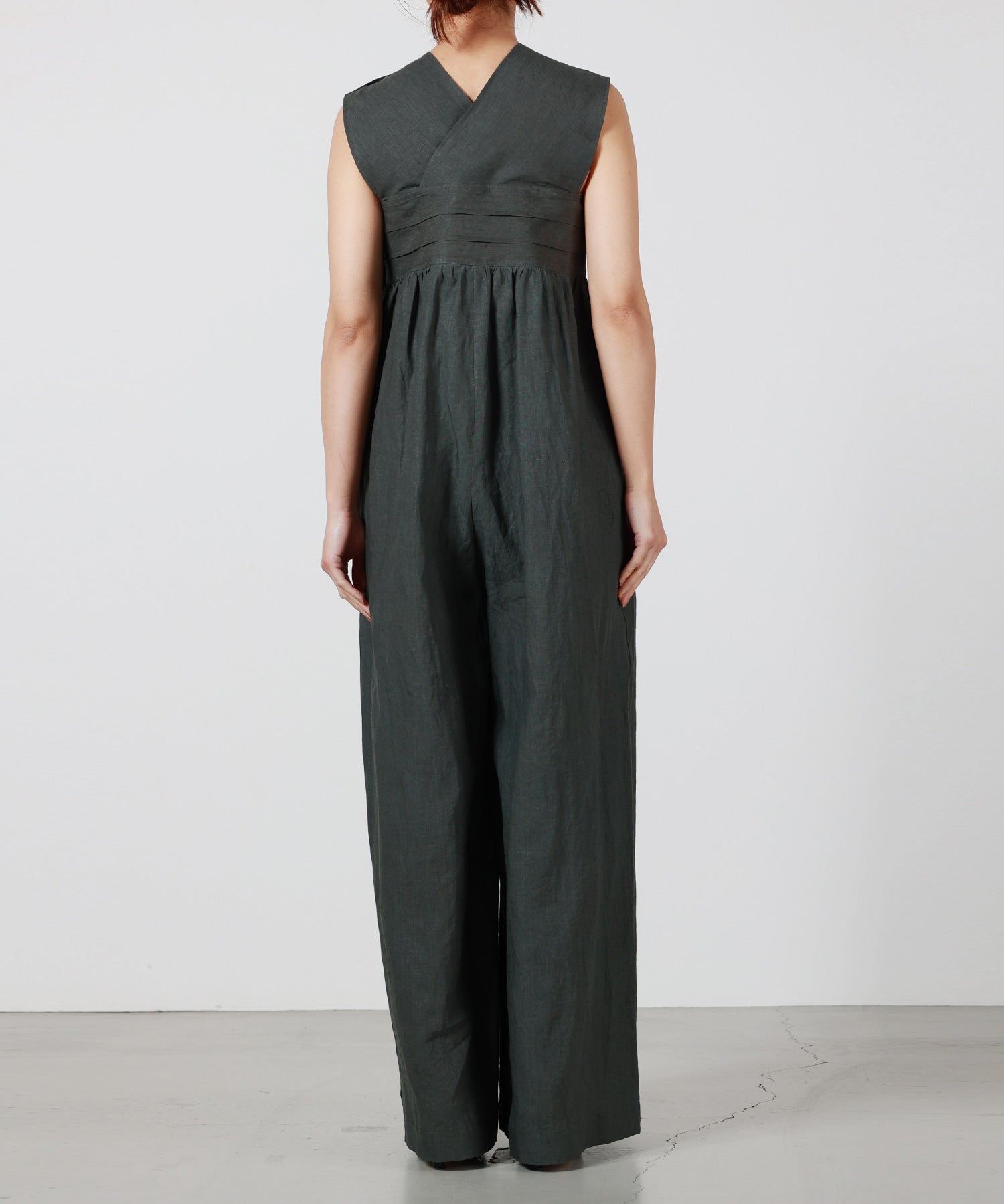 HYKE(ハイク)】 LINEN JUMPSUIT｜PARIGOT ONLINE（パリゴオンライン）