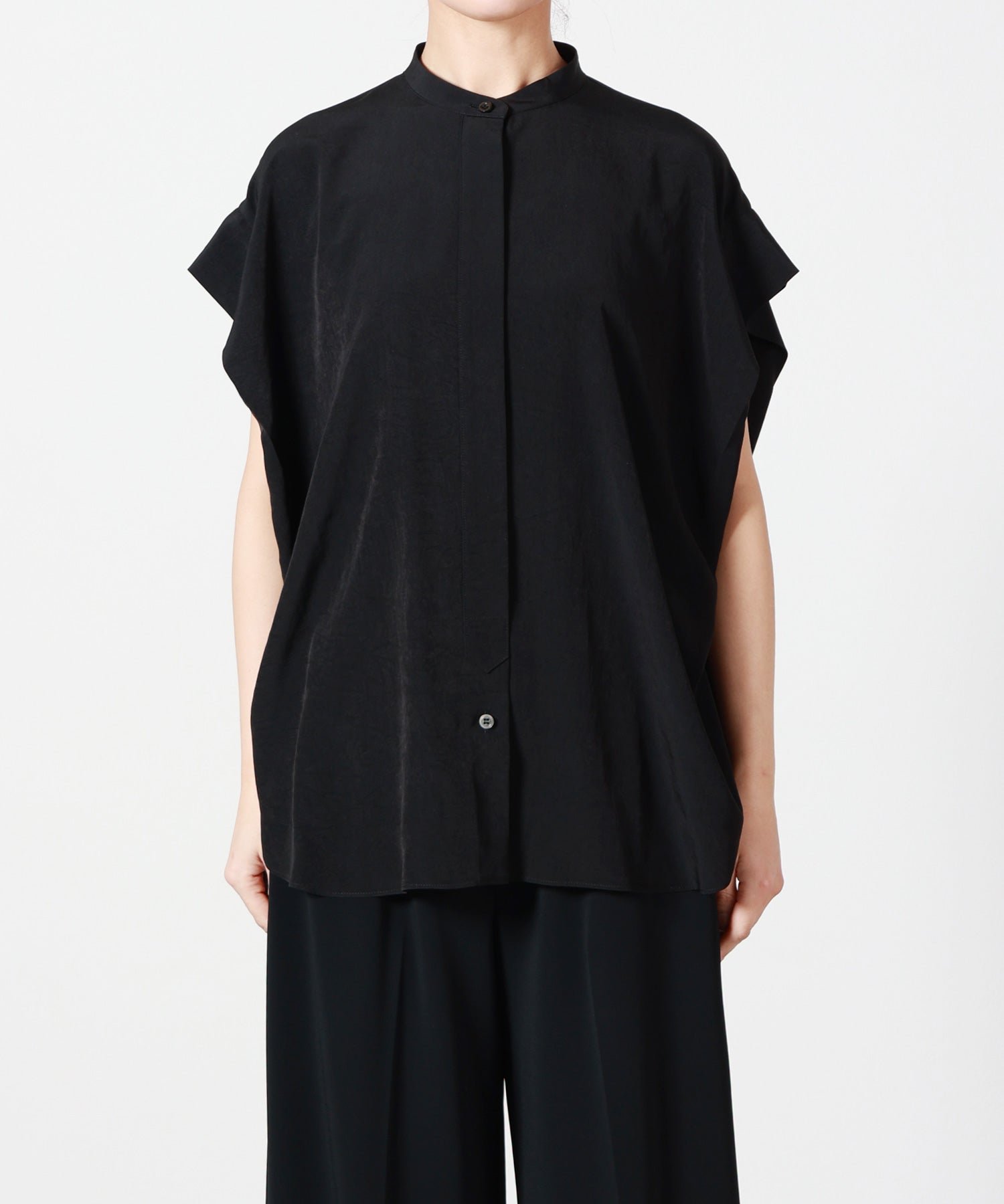 SACRA(サクラ)】 TRIACE MICRO CREPE TOP｜PARIGOT ONLINE（パリゴ