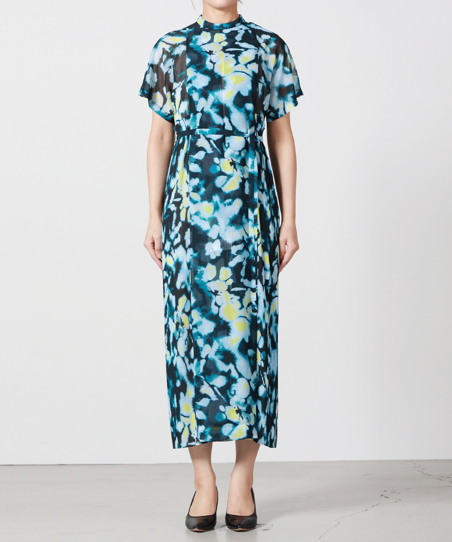 TELMA(テルマ)】 PLEATS DOCKING PRINTED DRESS｜PARIGOT ONLINE