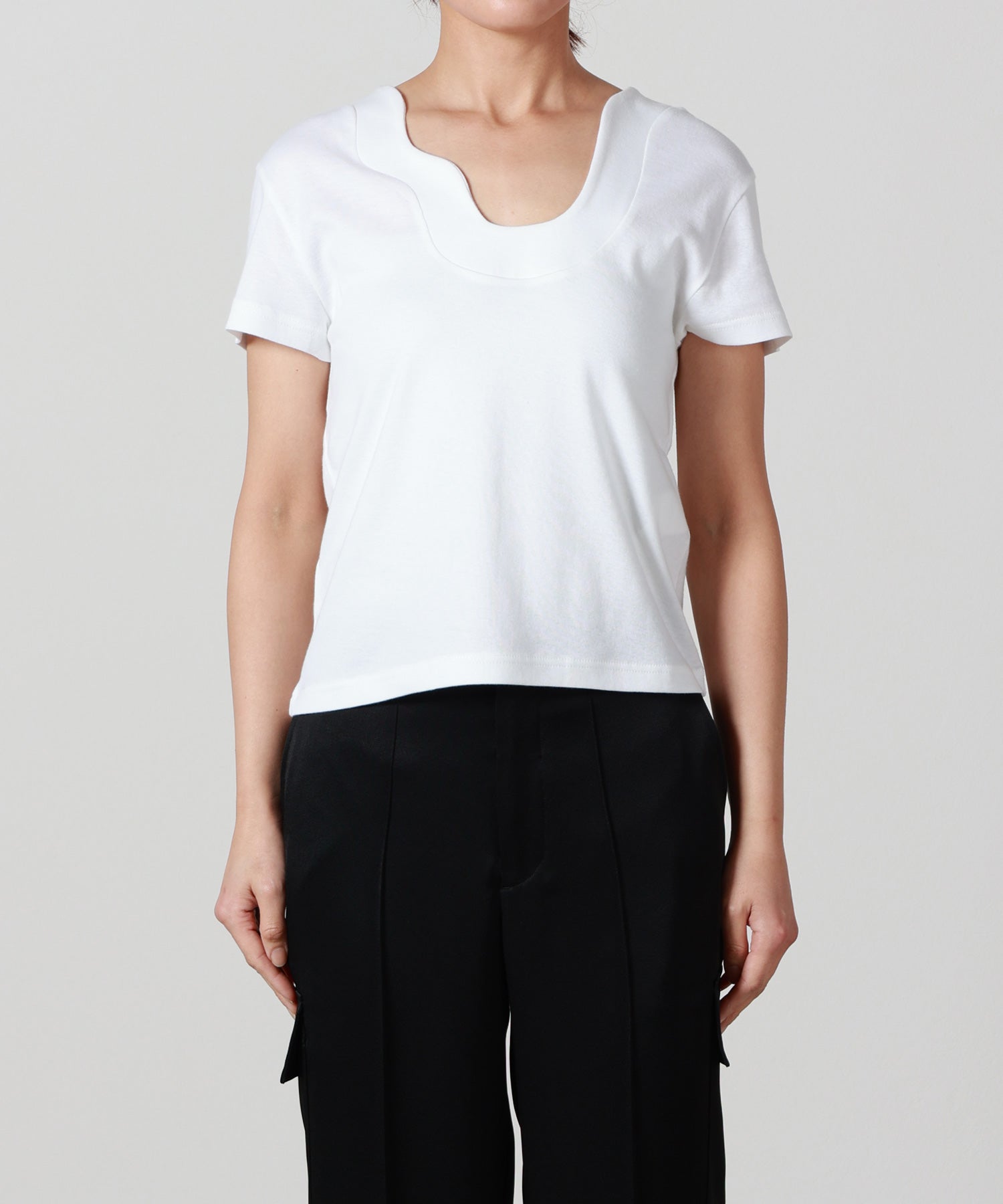 KANAKOSAKAI(カナコサカイ)】 SAVOY T-SHIRT｜PARIGOT ONLINE（パリゴ