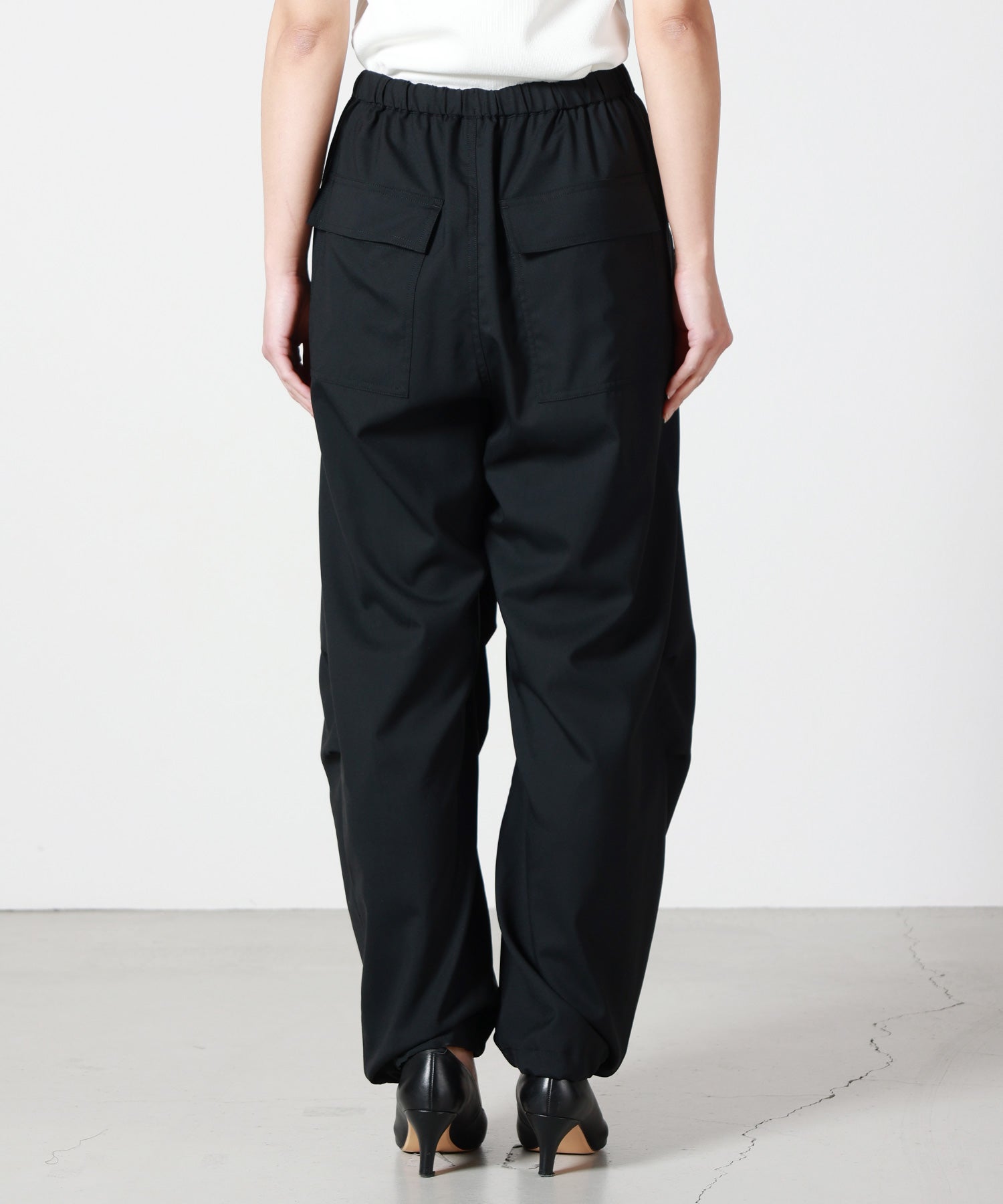 HARUNOBUMURATA(ハルノブムラタ)】 MONICA -WOOL TUCK WIDE PANTS HARUNOBUMURATA(ハルノブムラタ)】 MONICA -WOOL TUCK WIDE PANTS