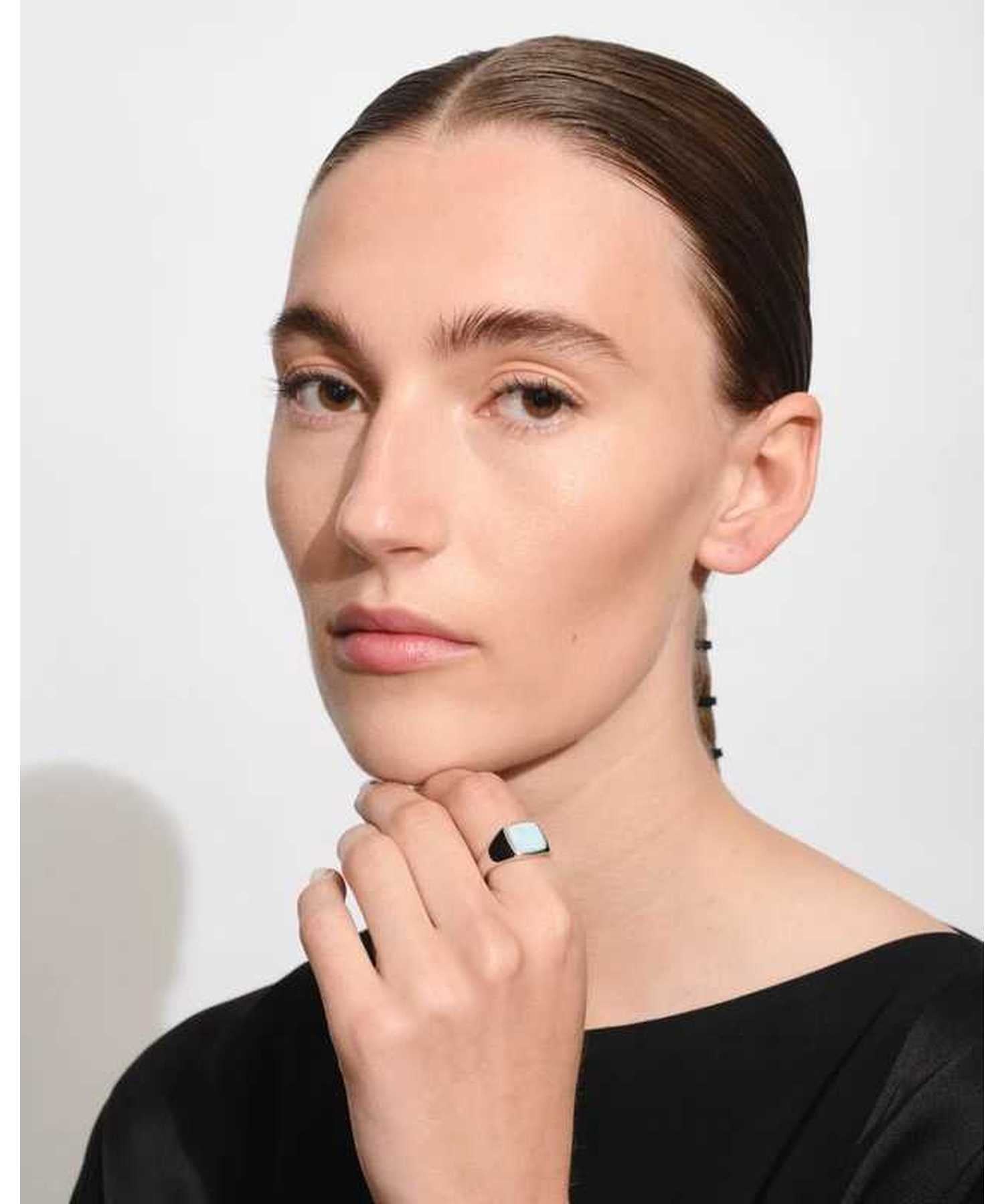 TOM WOOD(トムウッド)】 Kay Ring Ice Blue|PARIGOT ONLINE(パリゴ TOM WOOD(トムウッド)】 Kay Ring Ice Blue|PARIGOT ONLINE(パリゴ