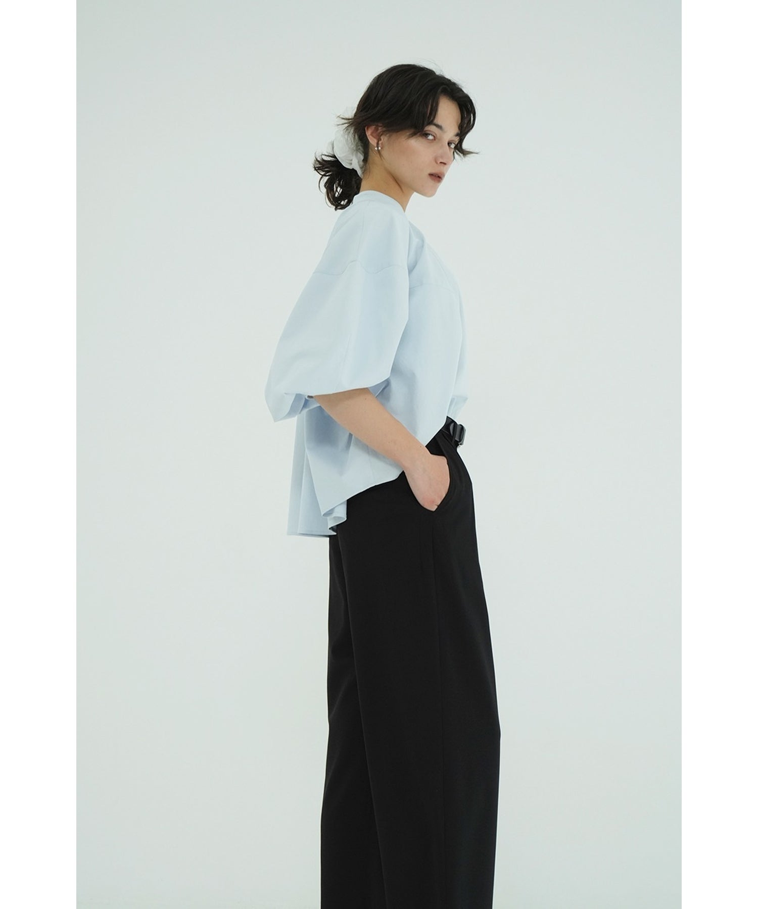 CLANE(クラネ)】 VOLUME SLEEVE STAND NECK SHIRTS｜PARIGOT ONLINE