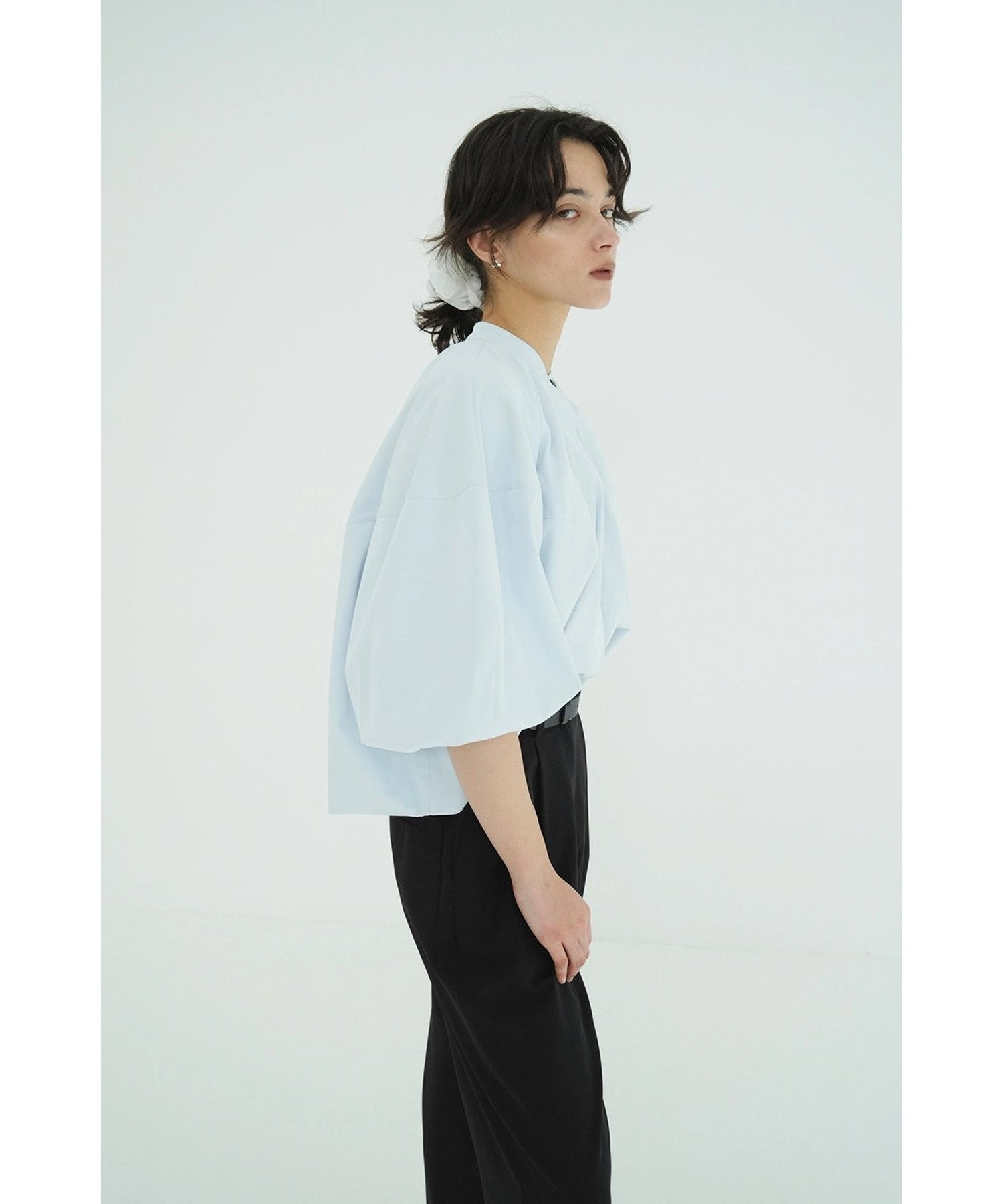 CLANE(クラネ)】 VOLUME SLEEVE STAND NECK SHIRTS｜PARIGOT ONLINE