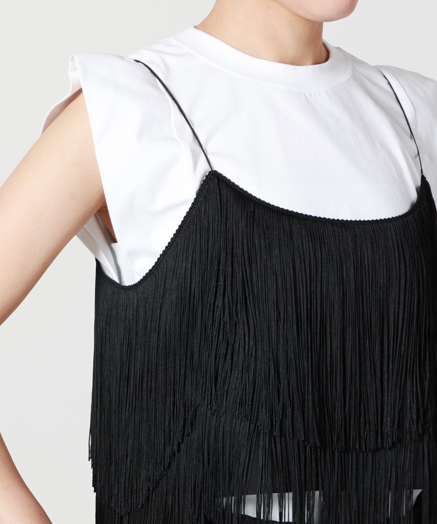 INSCRIRE(アンスクリア)】 FRINGE CAMSOLE｜PARIGOT ONLINE（パリゴ